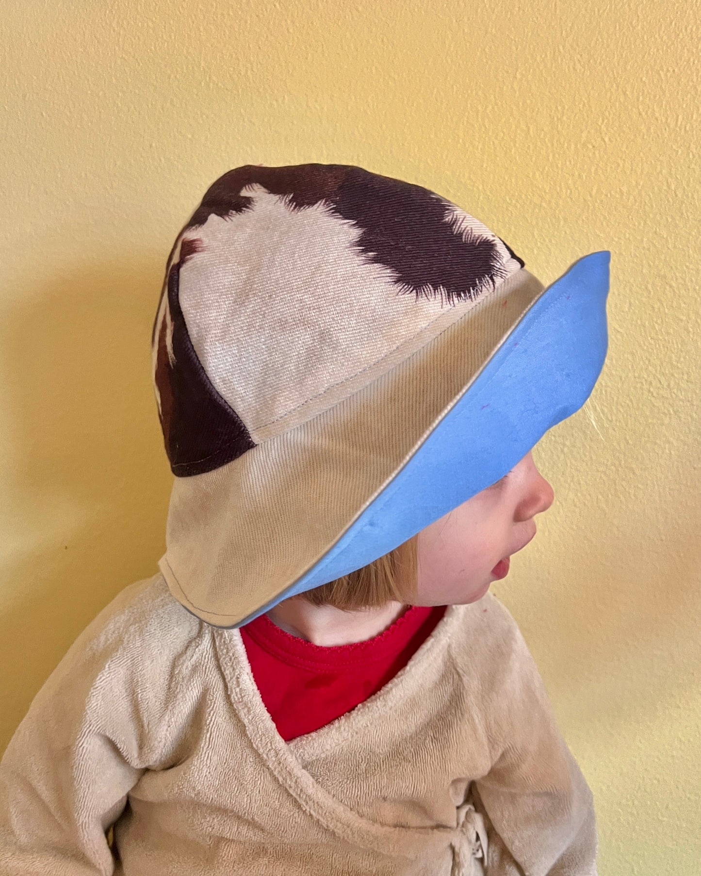 LØMMELHAT, stribet denim