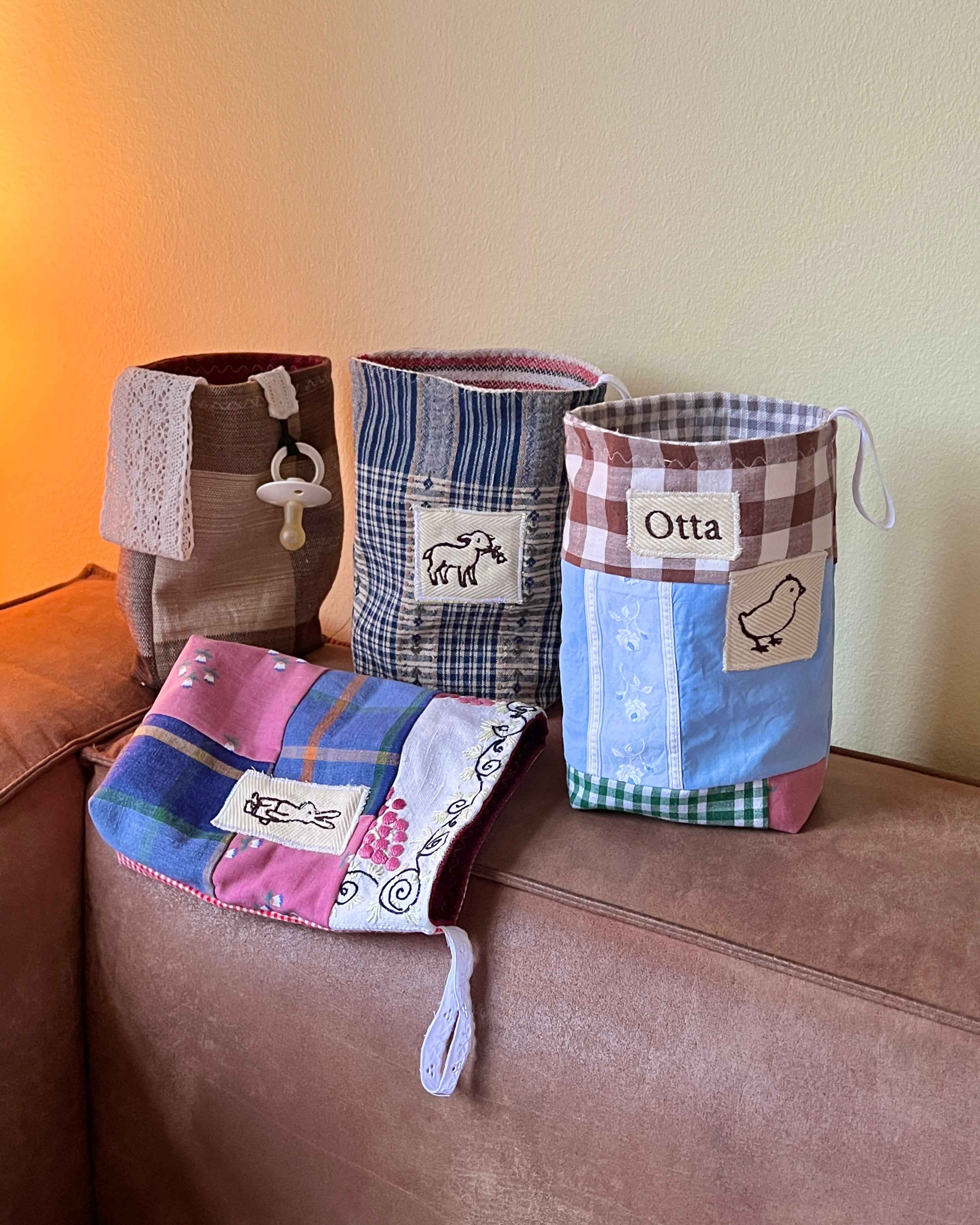 Moon Pouches