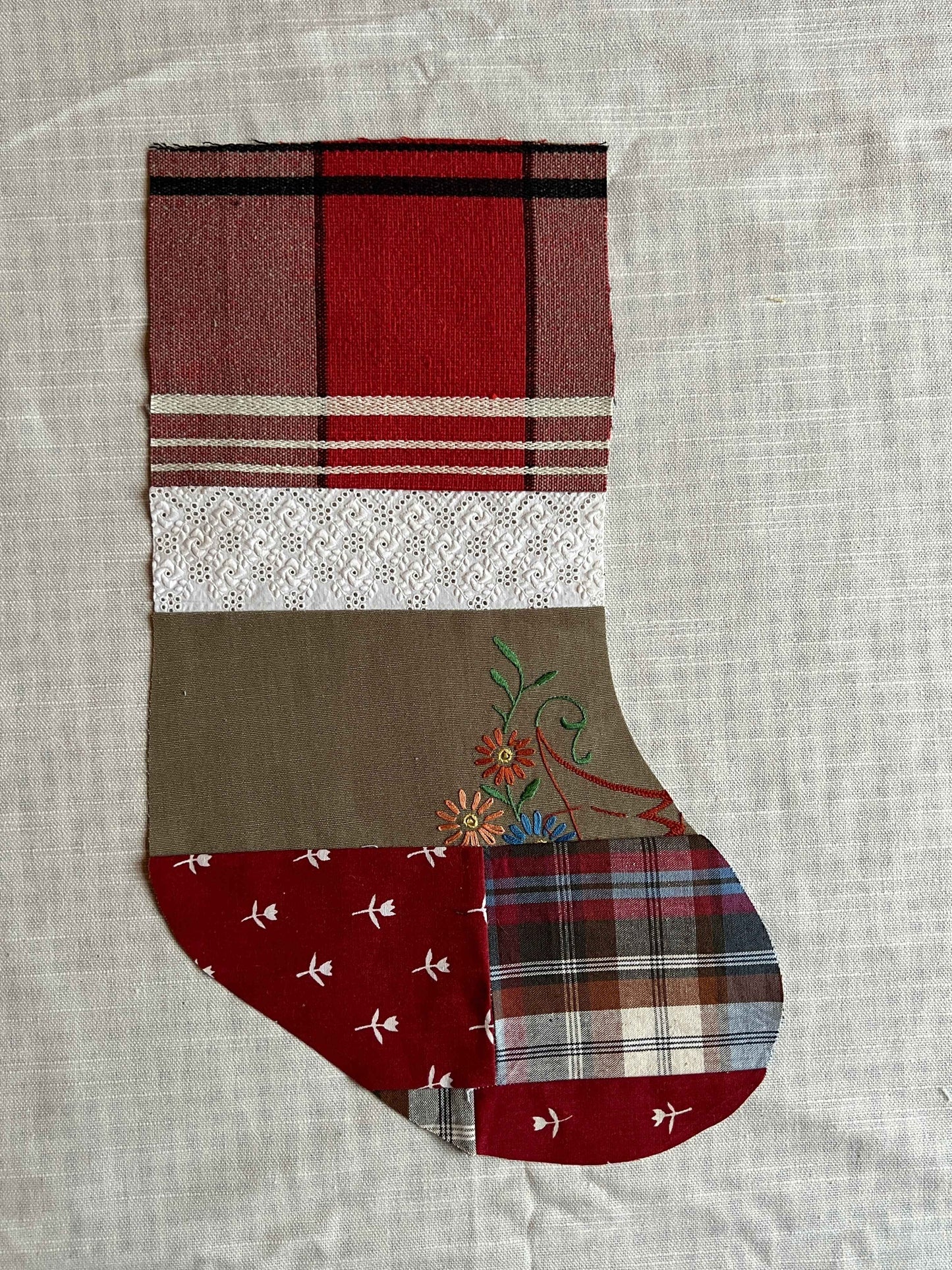 Made to order julesok i vintage tekstil - tilføj navn og motiv