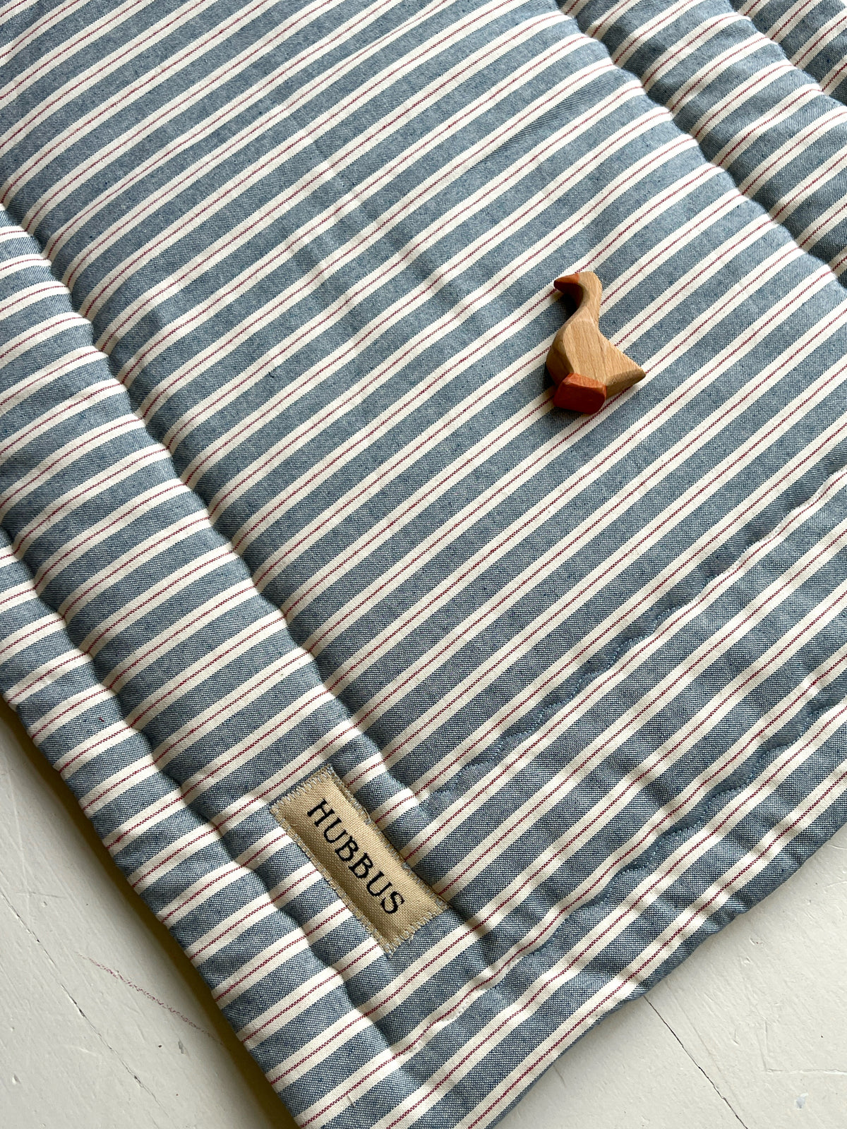 Quilted baby playmat