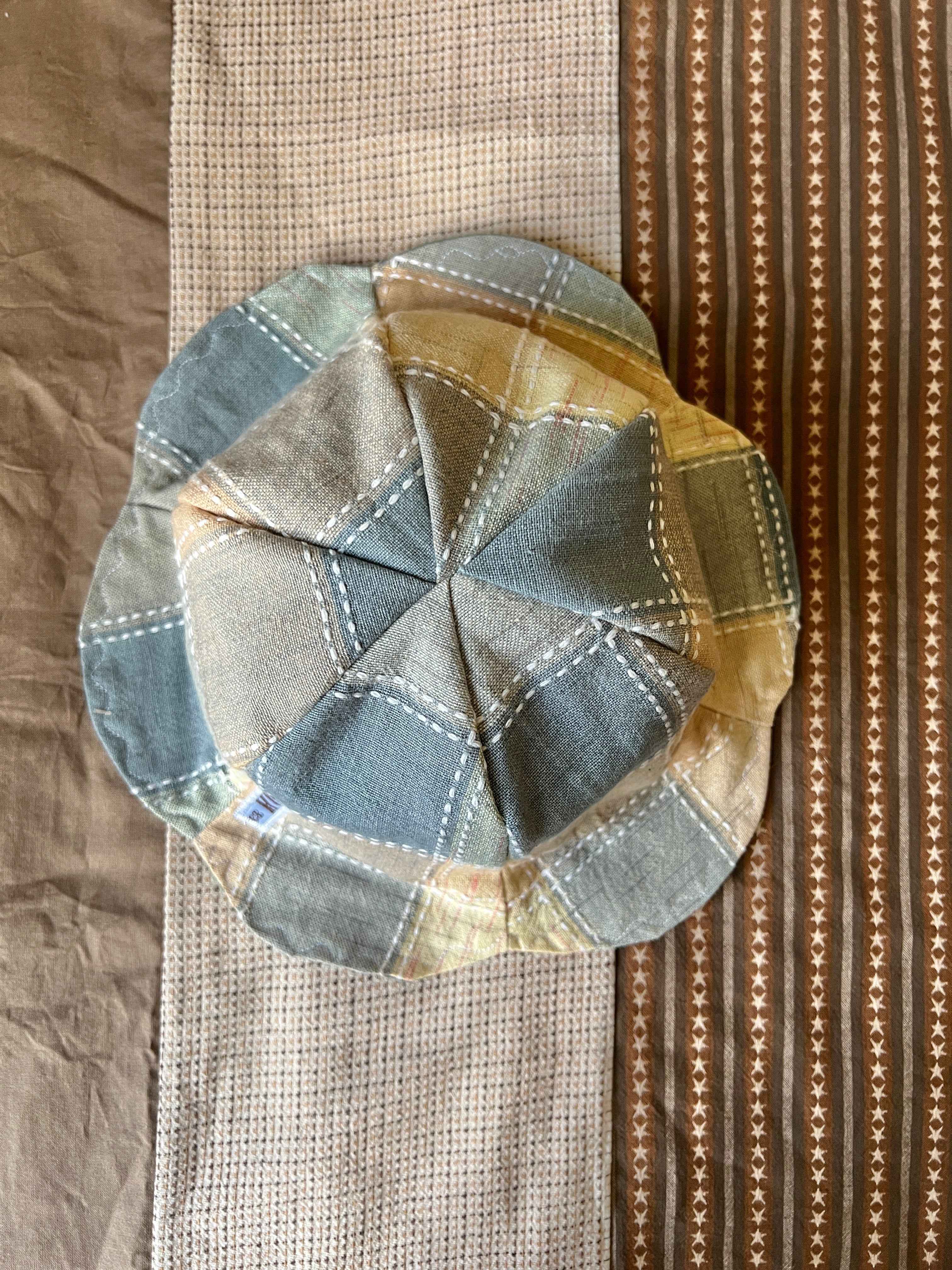 SMØRBLOMST sommerhat