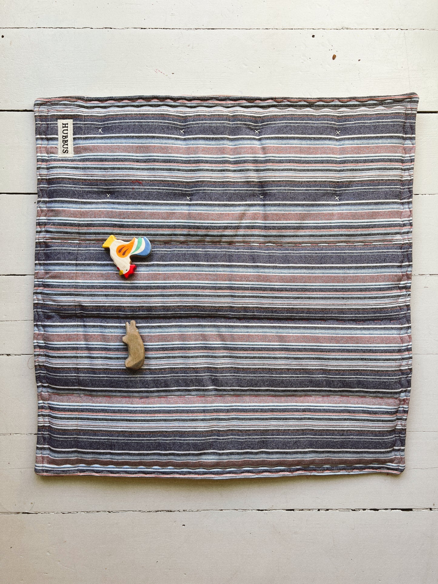 Hand-quilted baby mat - 71x74cm