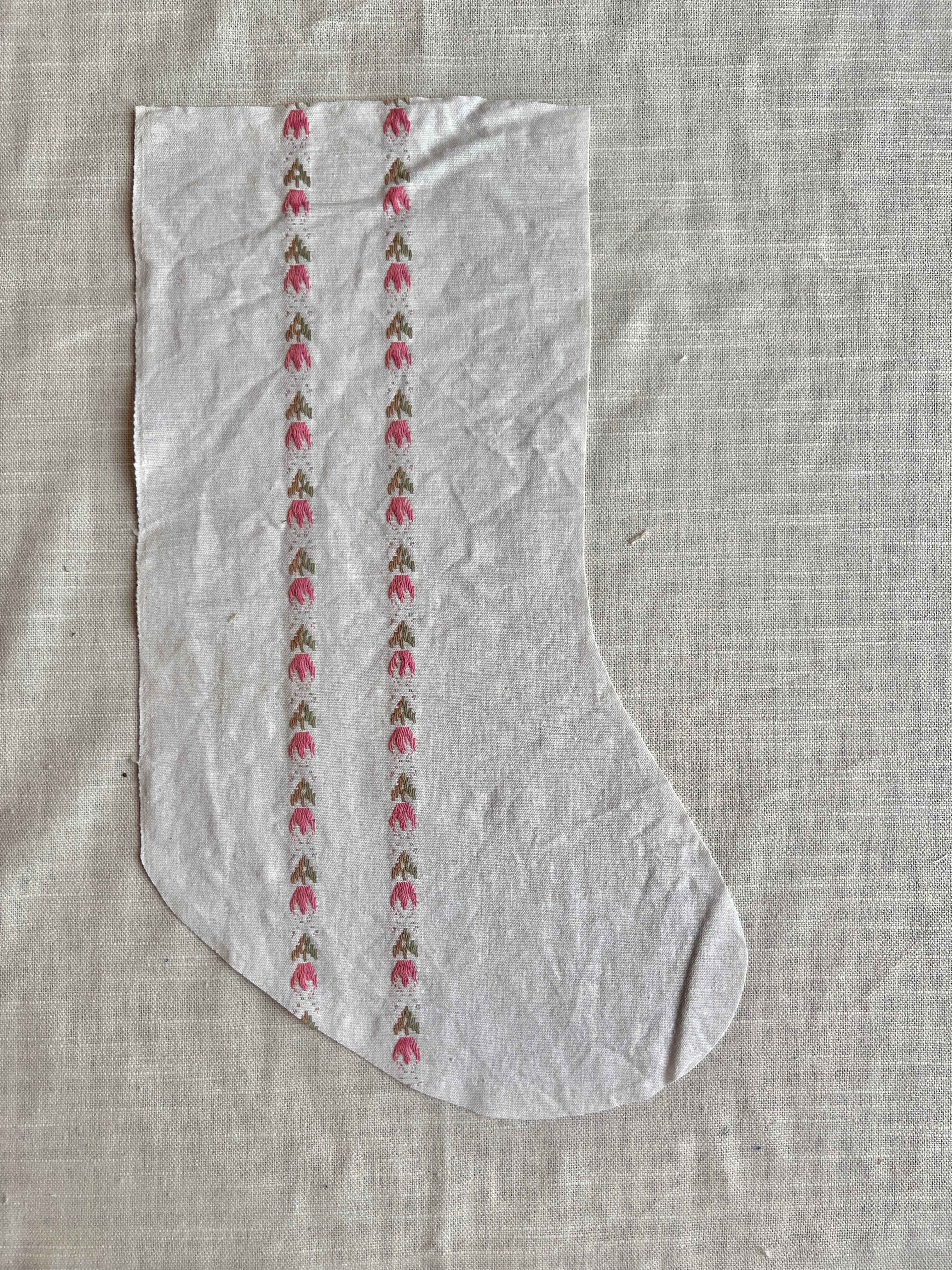 Made to order julesok i vintage tekstil - tilføj navn og motiv