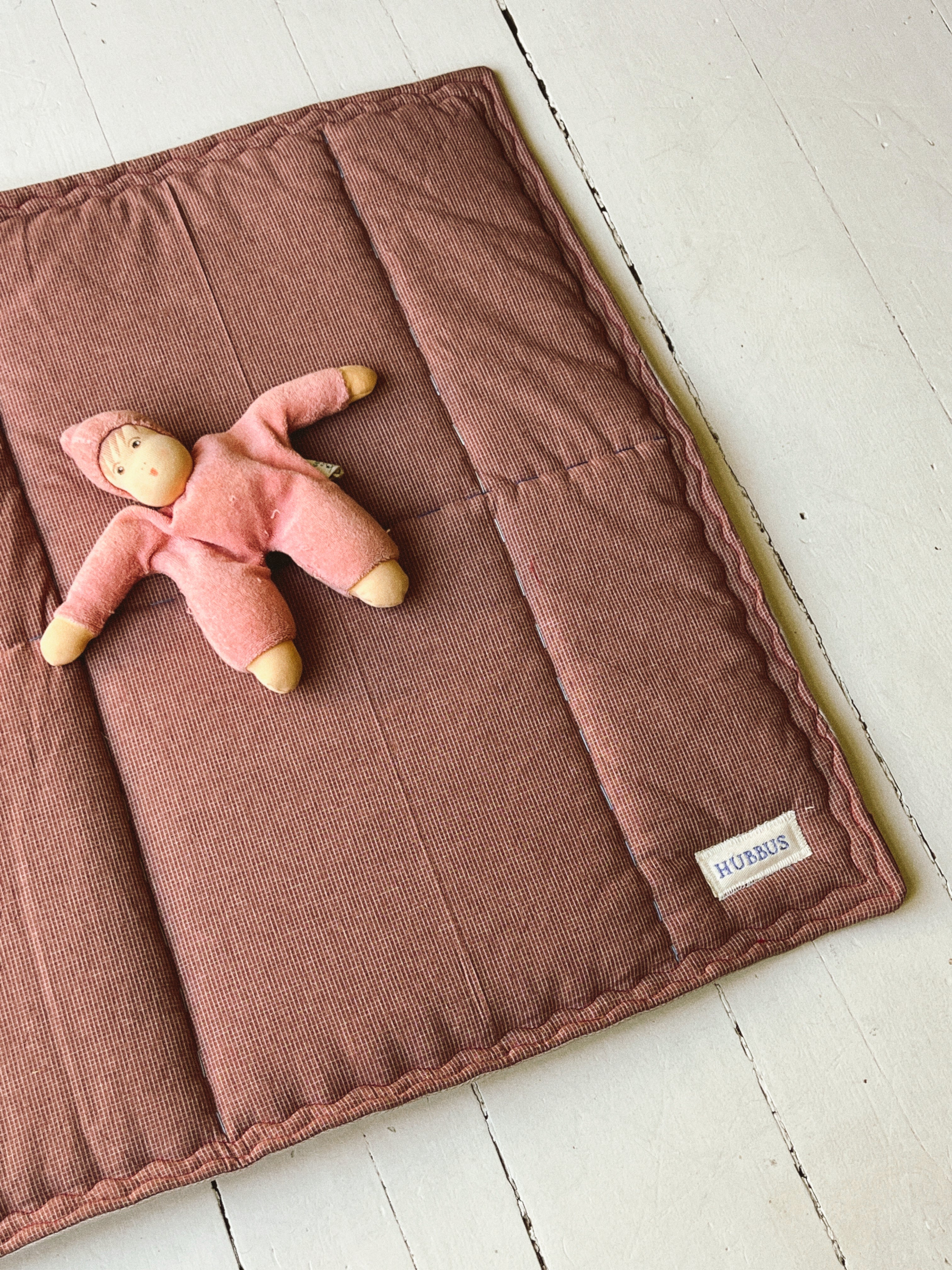 Hand-quilted baby mat - 80x65cm