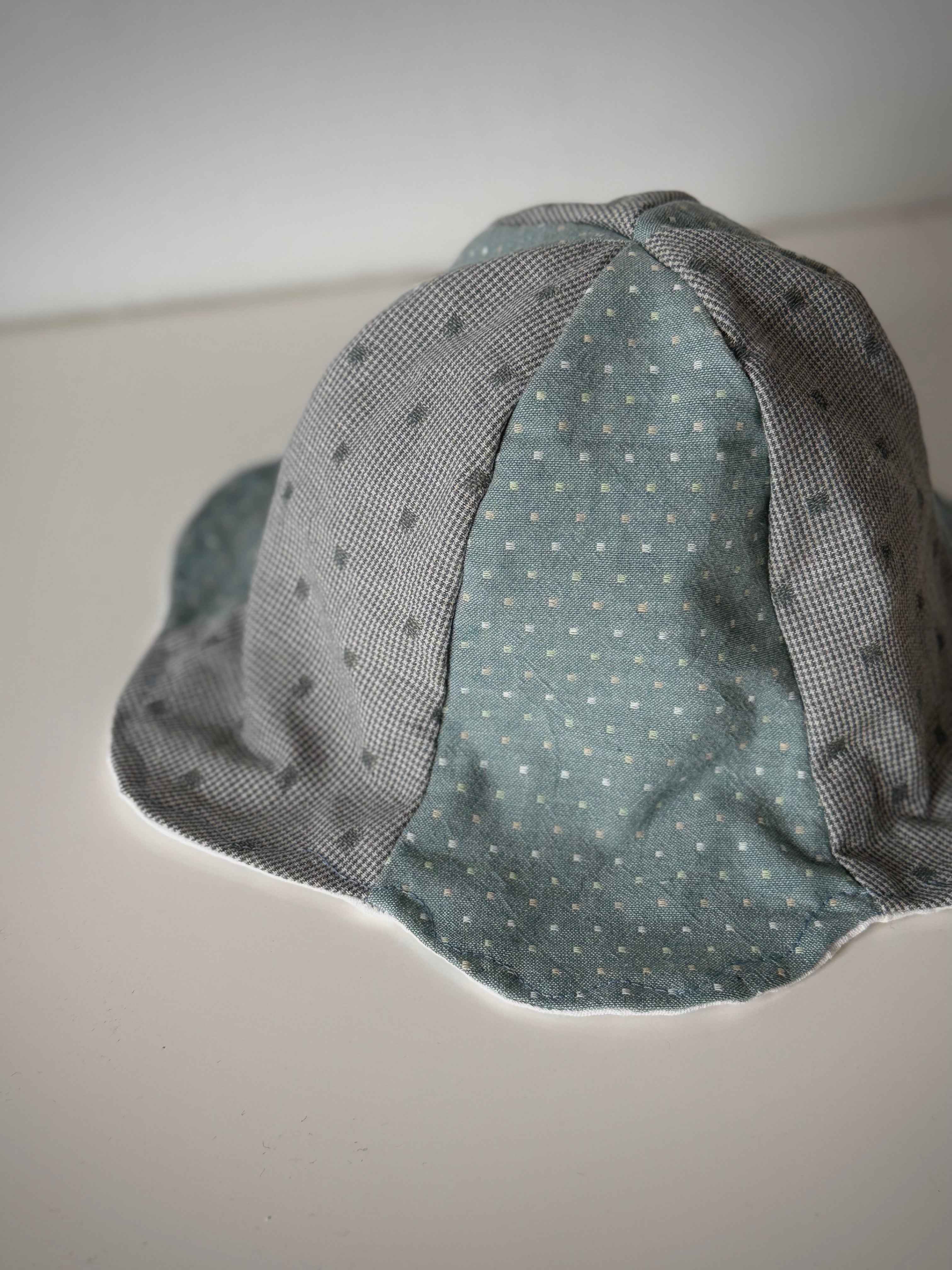 SMØRBLOMST sommerhat