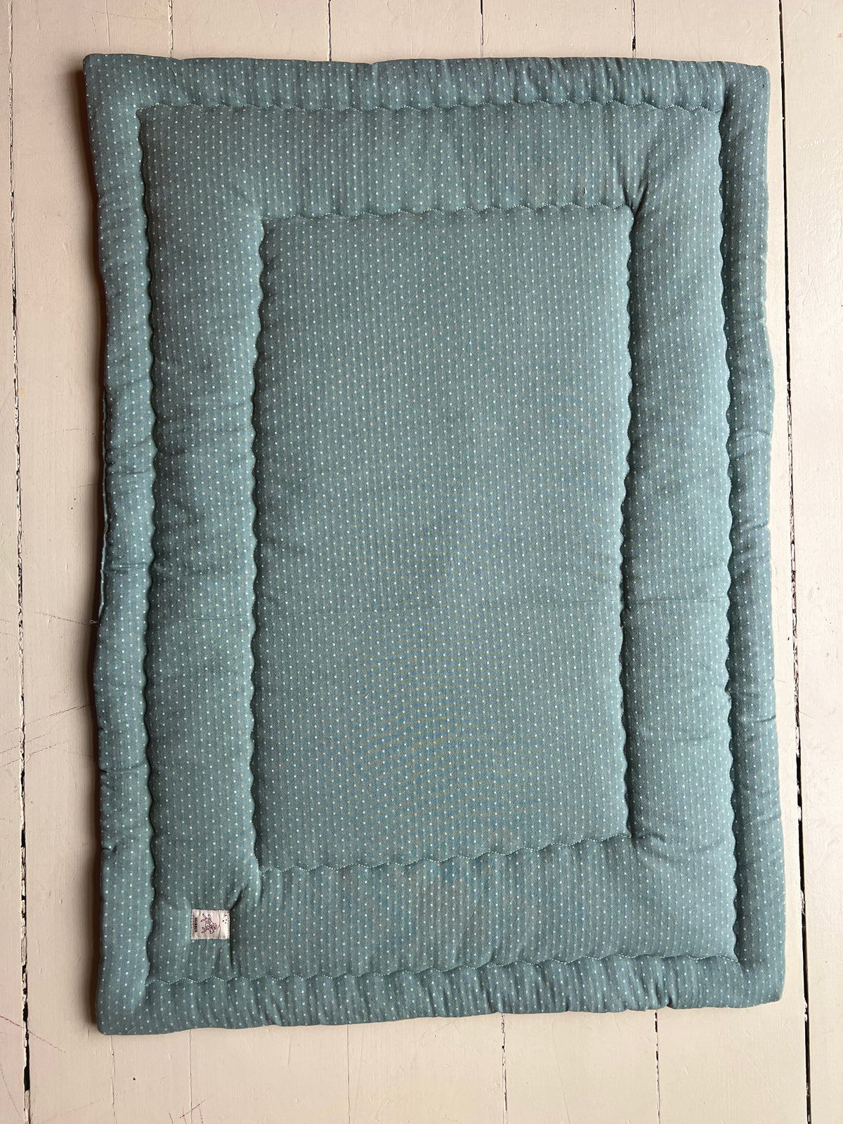 Quilted baby playmat