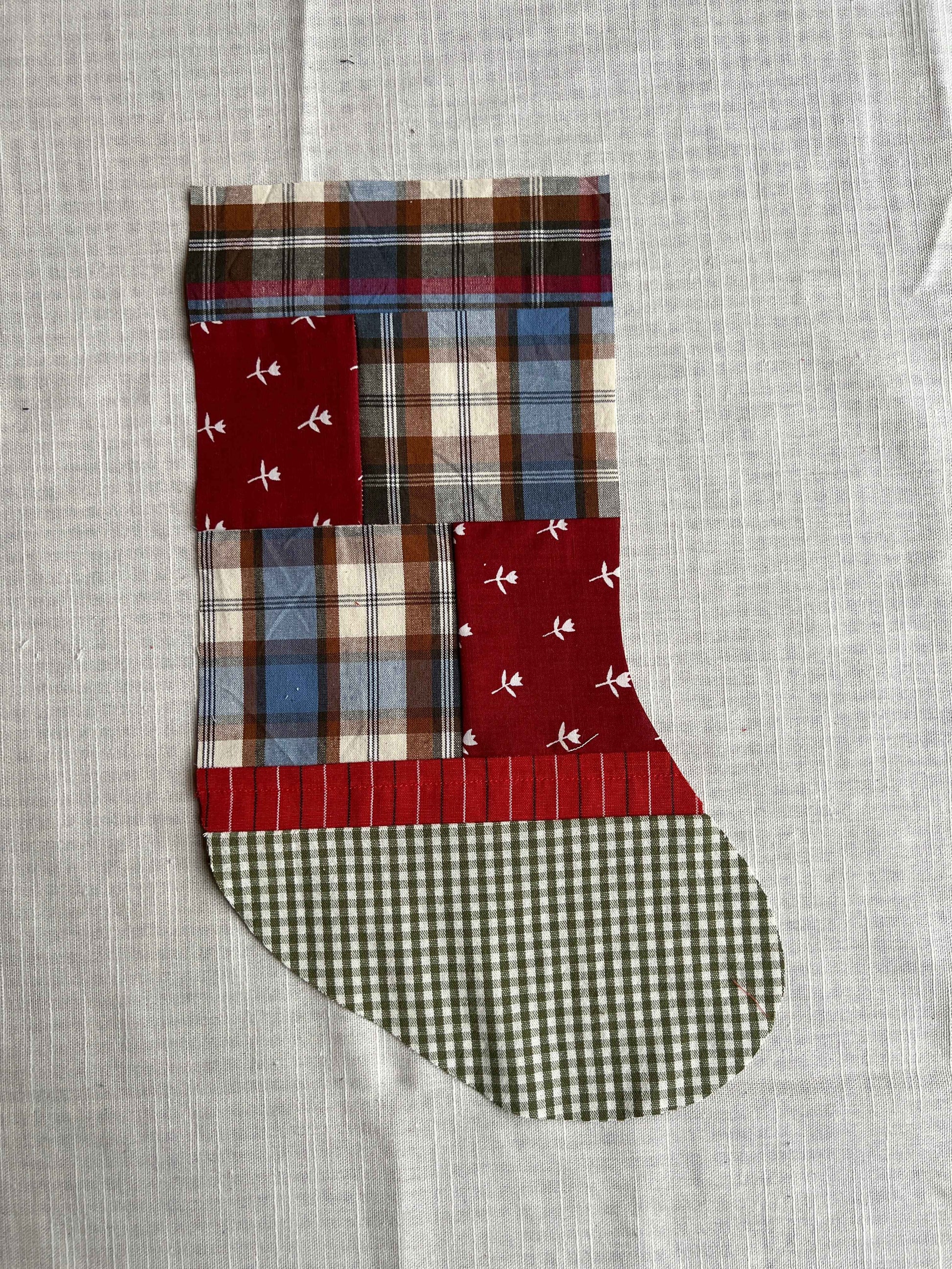 Made to order julesok i vintage tekstil - tilføj navn og motiv