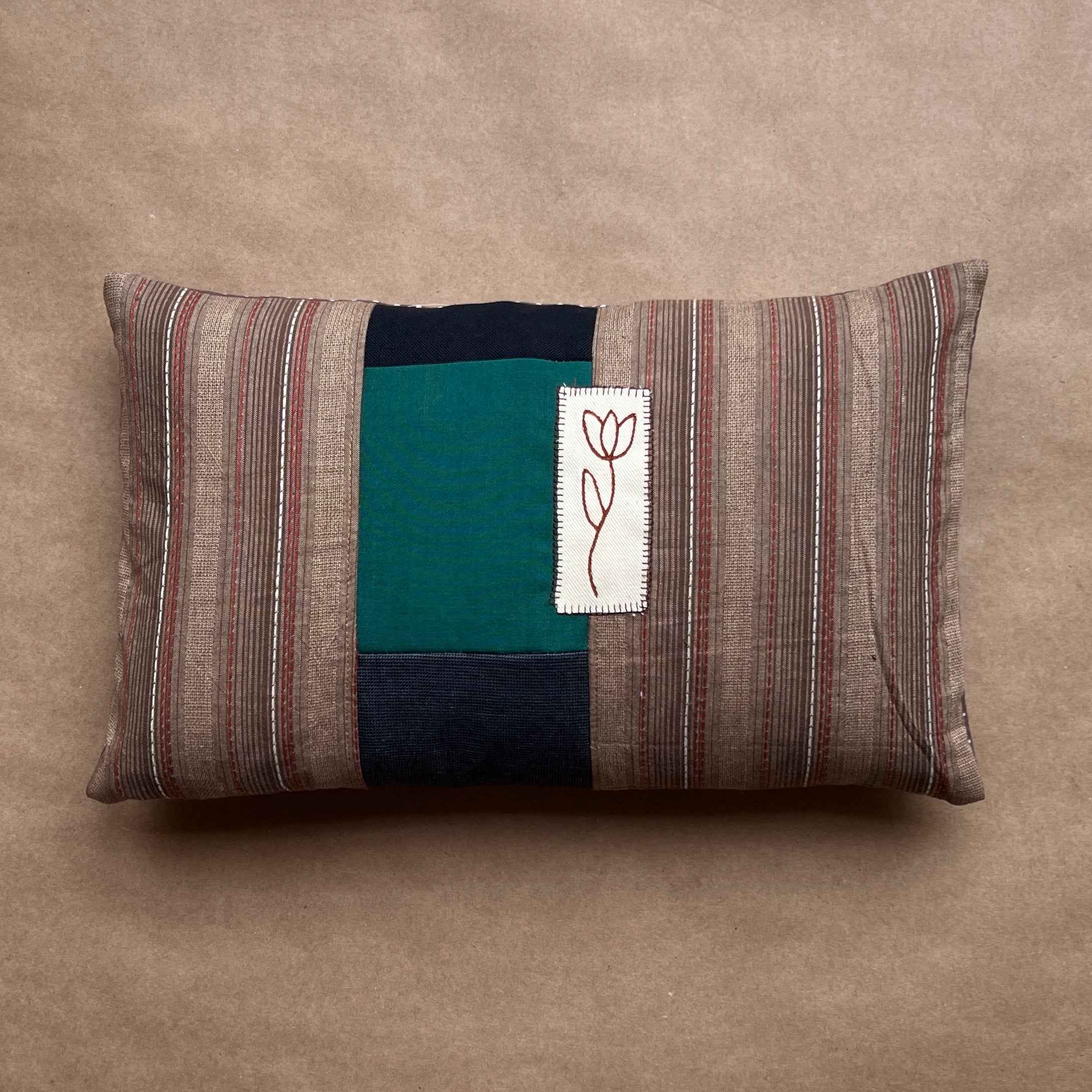 STORY PILLOW — 2