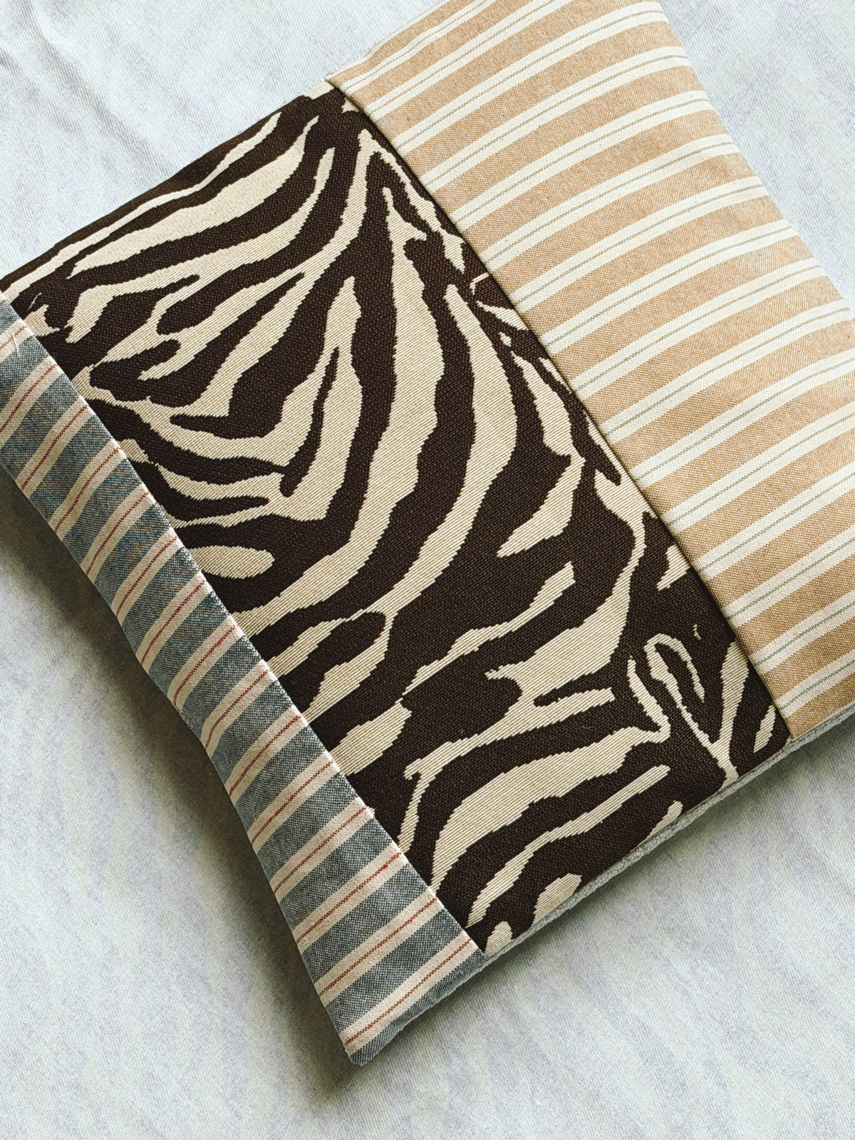 Pillow cushion 40x40