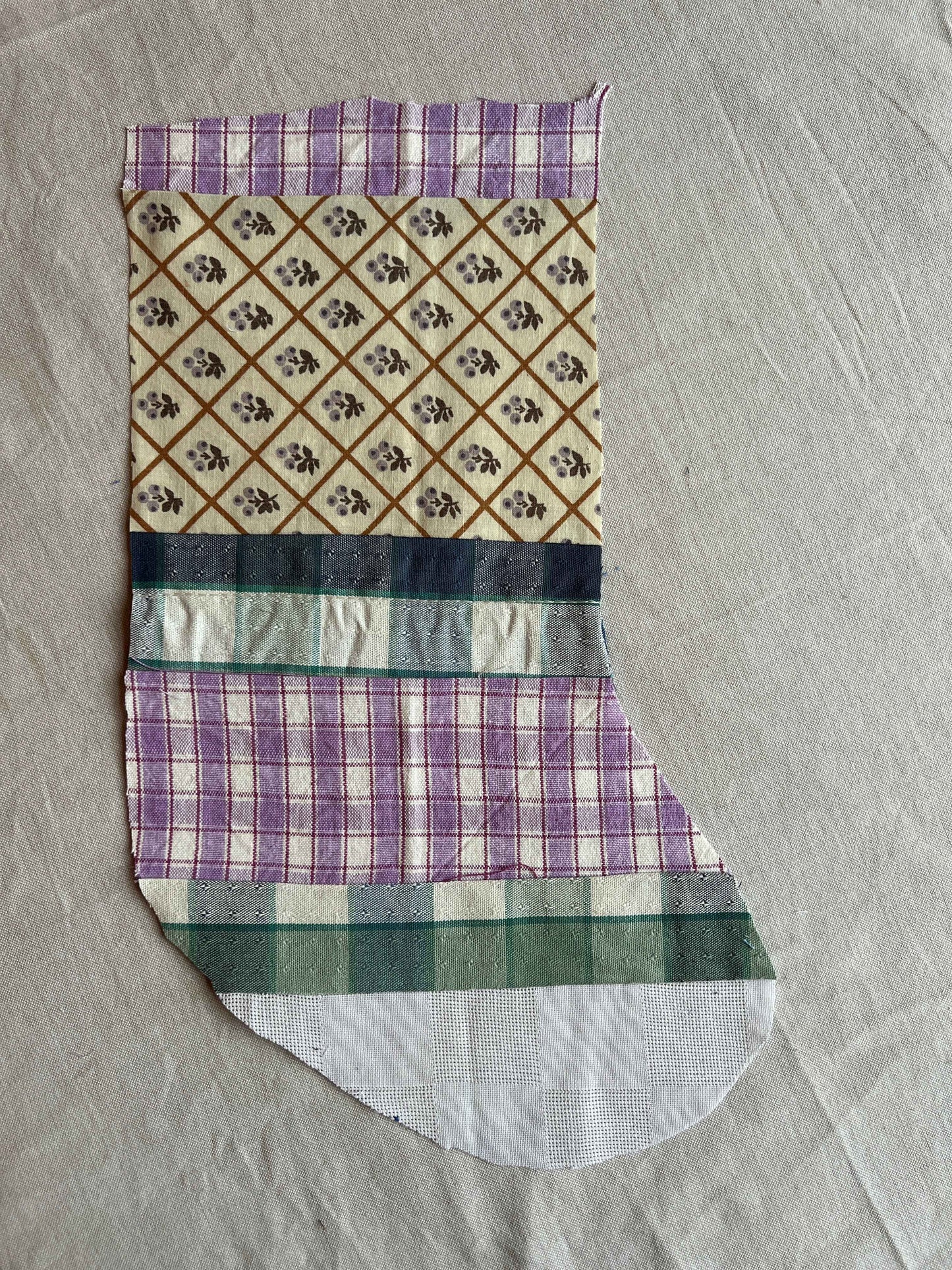 Made to order julesok i vintage tekstil - tilføj navn og motiv