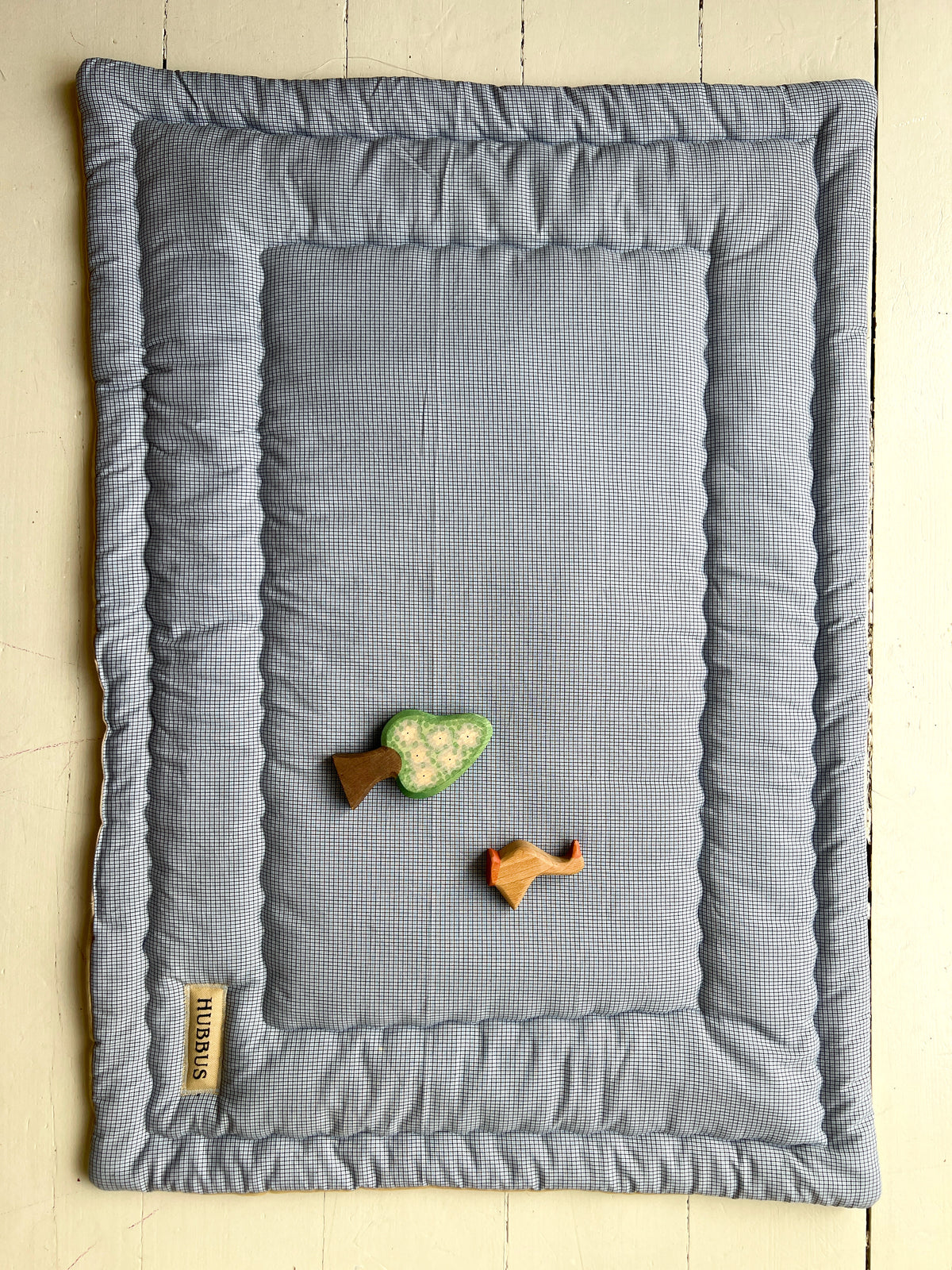 Quilted baby playmat