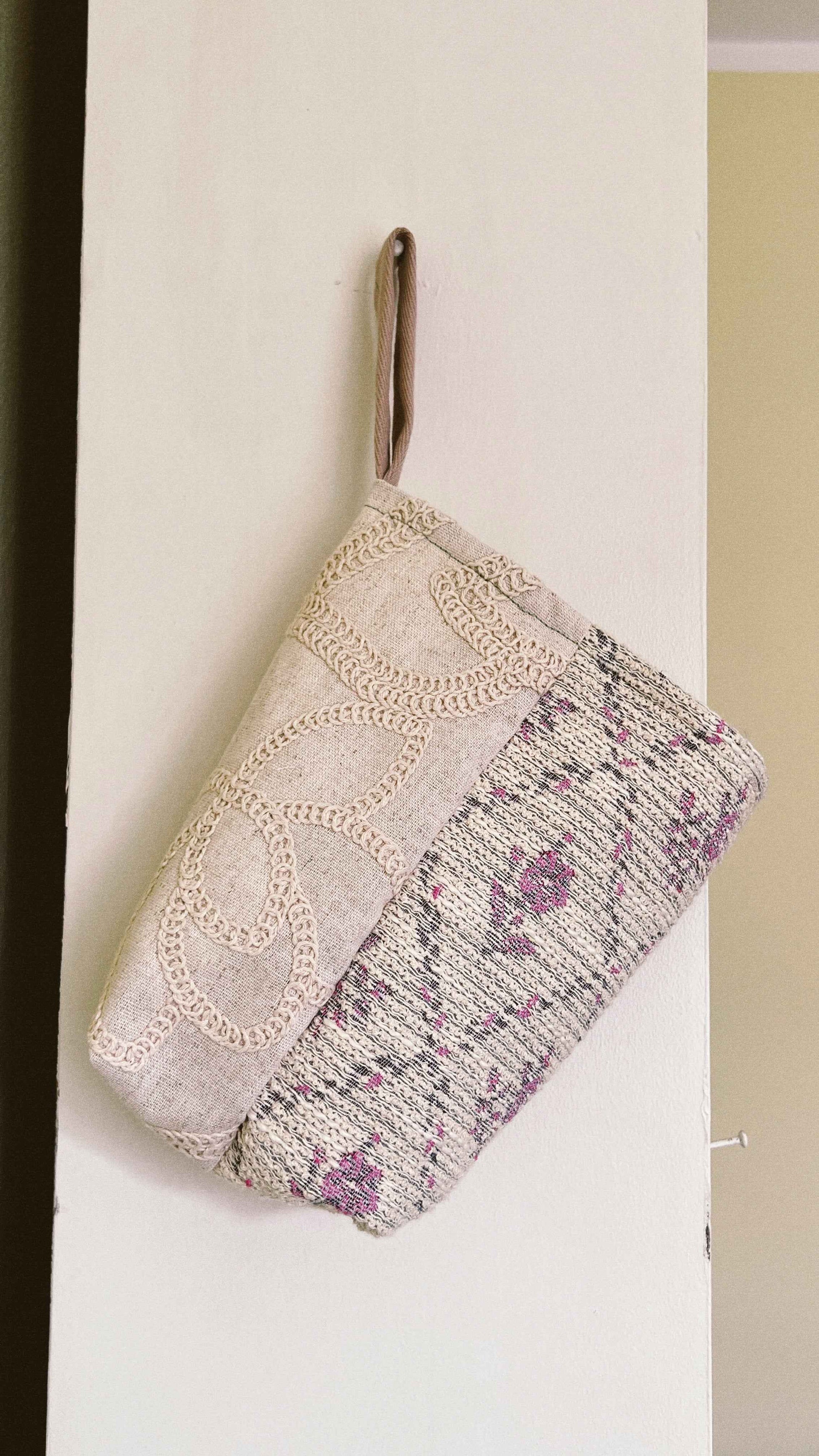MOON POUCH #31