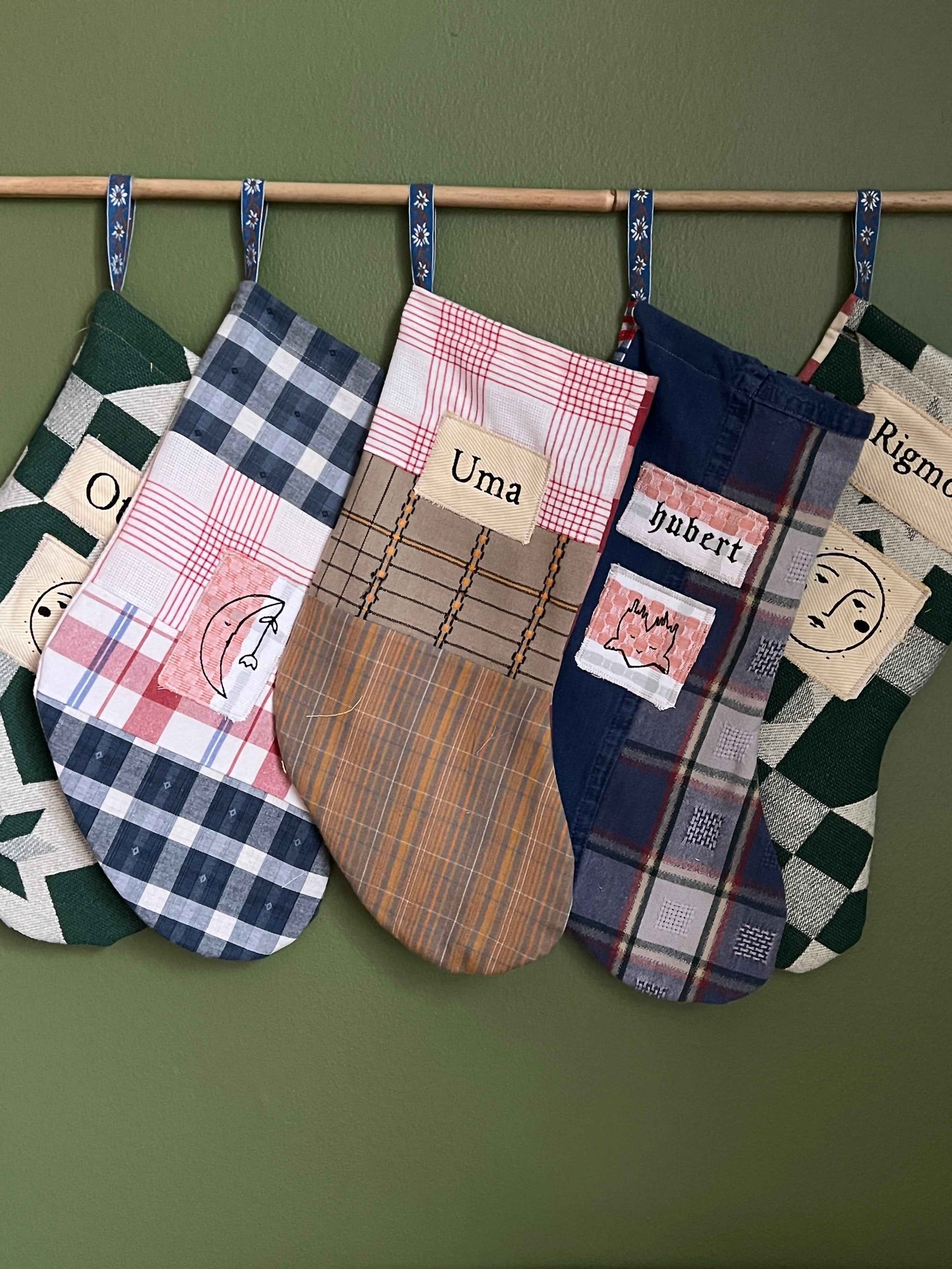 Made to order julesok i blåt vintage tekstil - tilføj navn og motiv