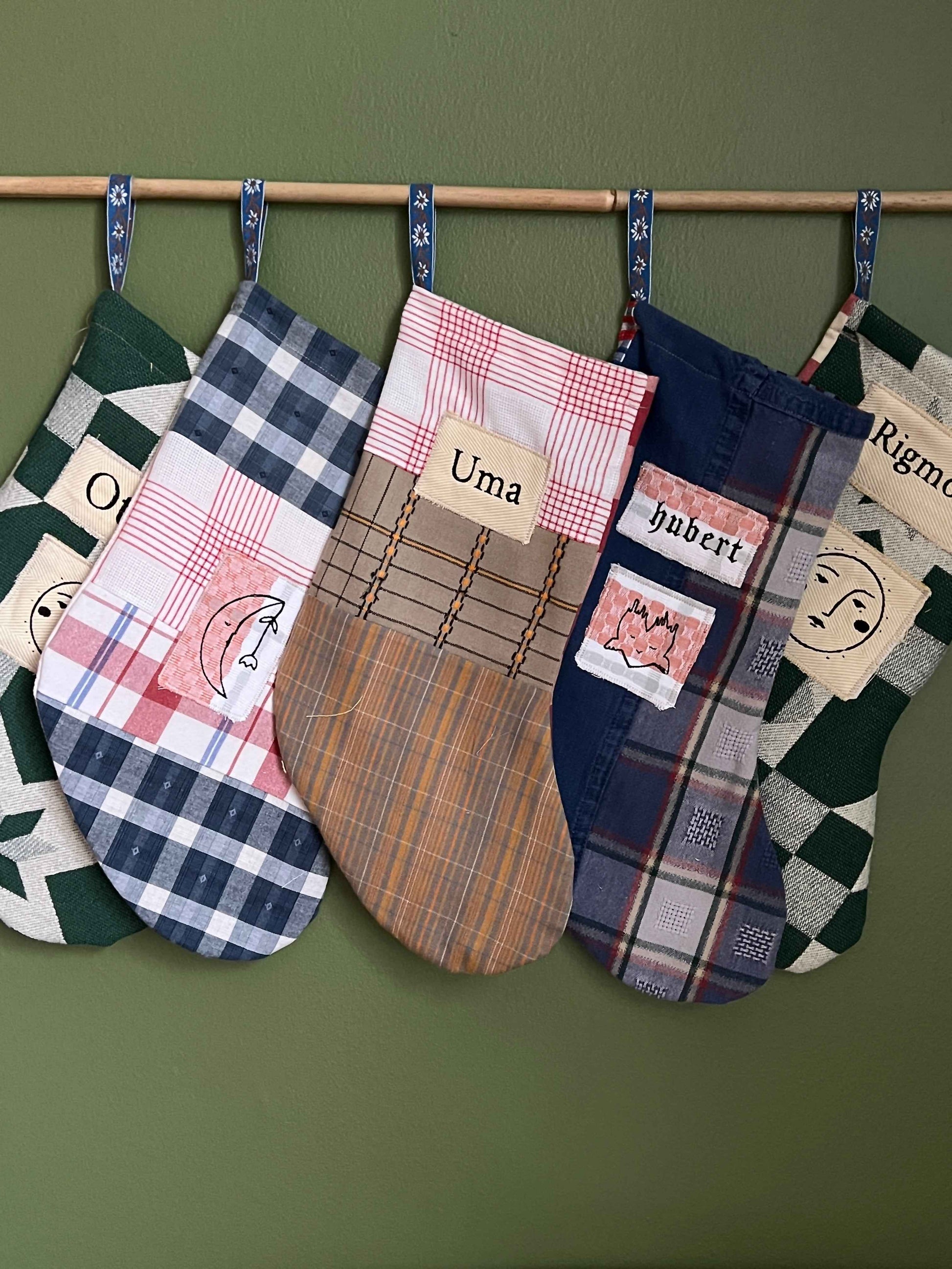 Made to order julesok i blåt vintage tekstil - tilføj navn og motiv