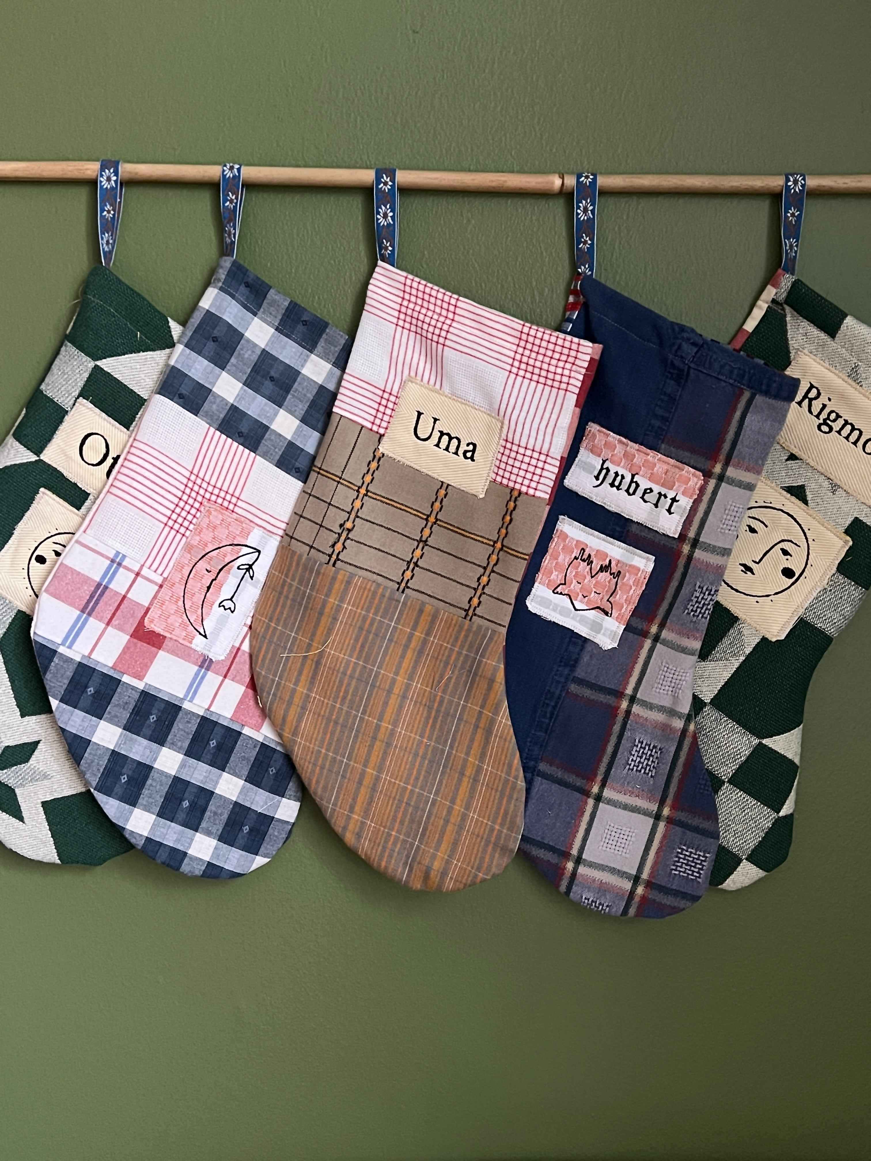 Made to order julesok i blåt vintage tekstil - tilføj navn og motiv