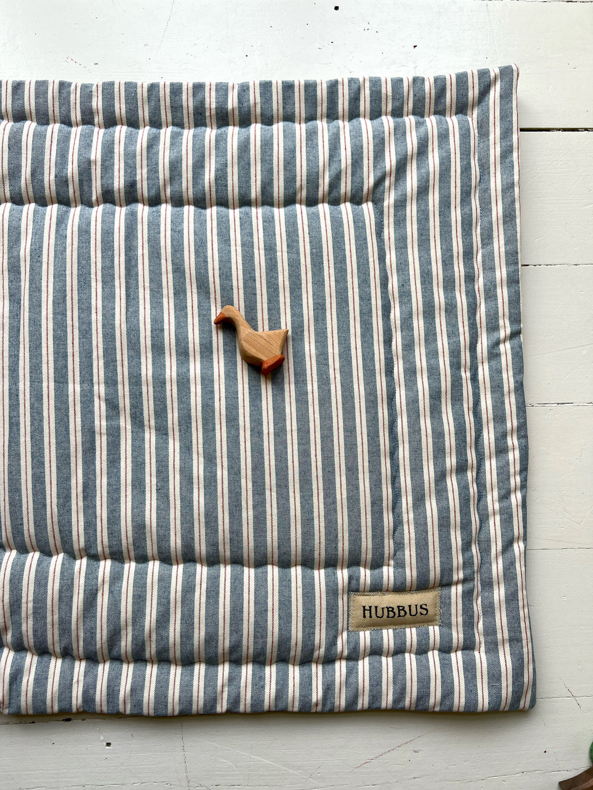 Quilted baby playmat