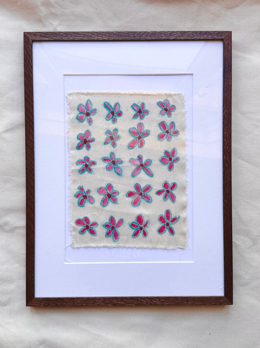 DAISY PÅ DENIM (lyserød/lyseblå)