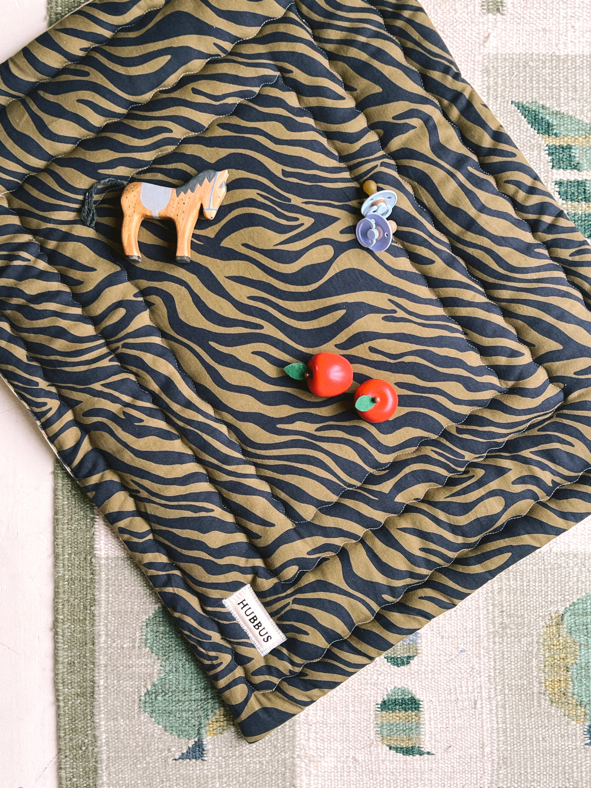Hand-quilted baby mat. ZEBRA preorder.