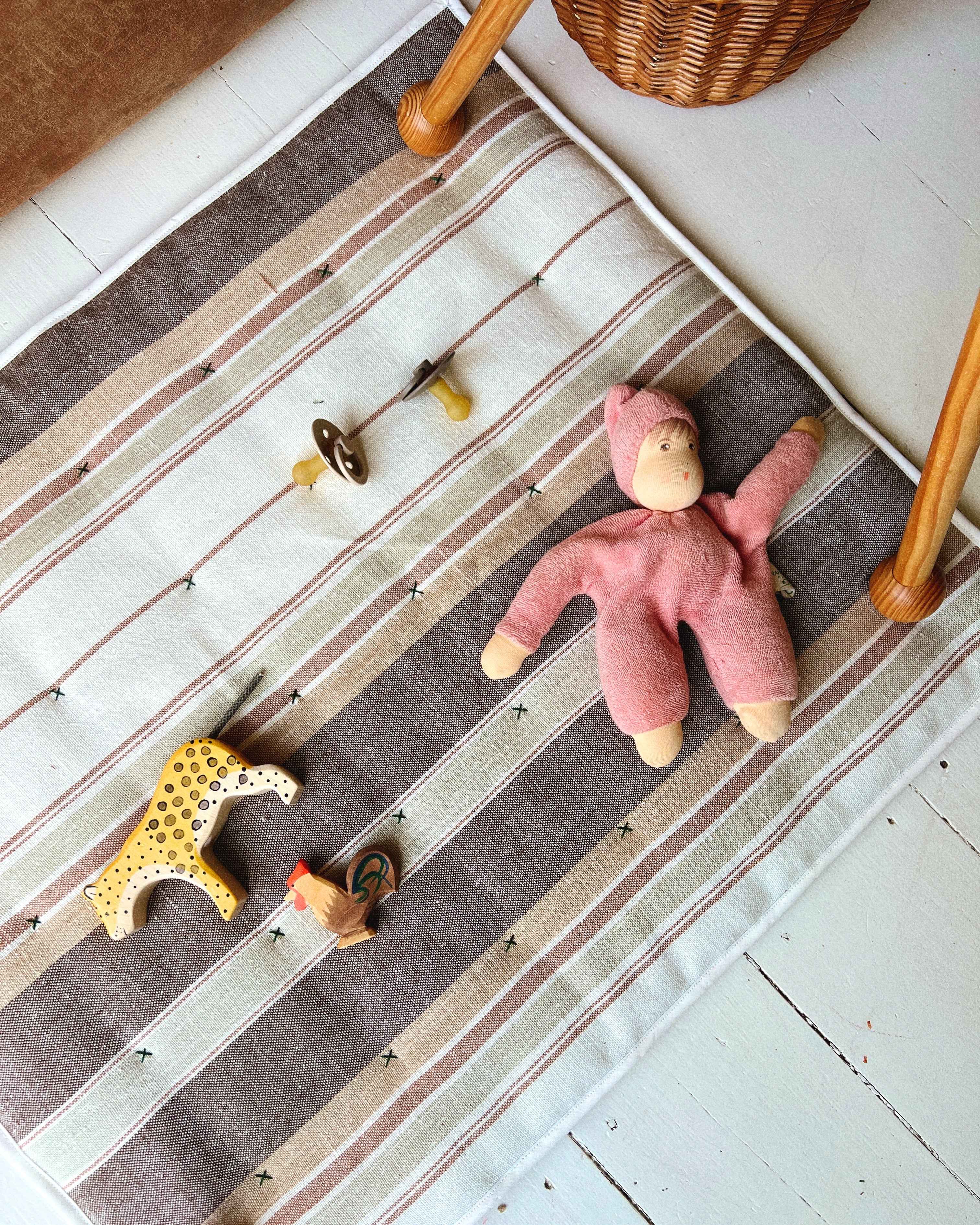 Håndquiltet babymadras med silketråd