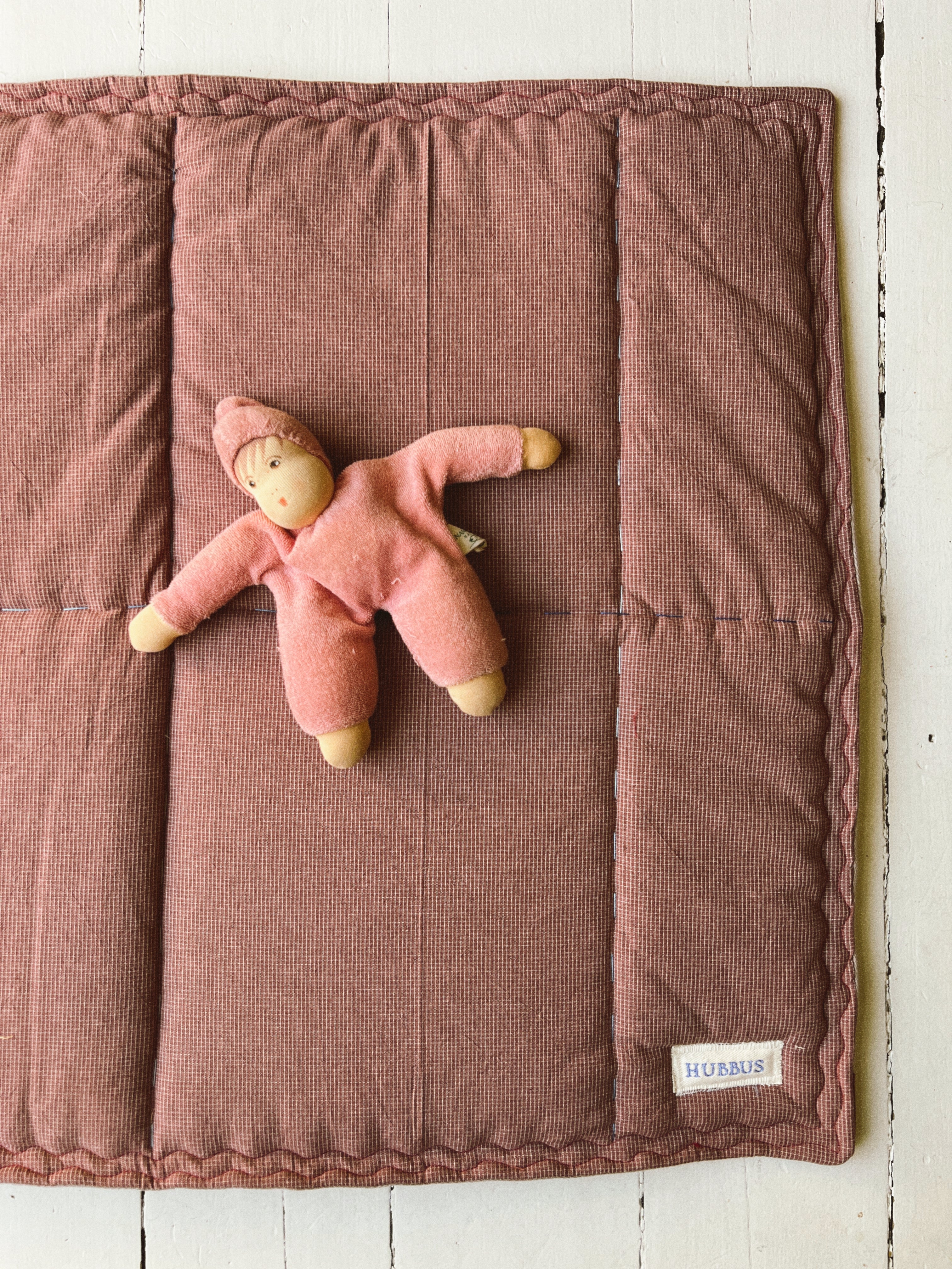 Hand-quilted baby mat - 80x65cm
