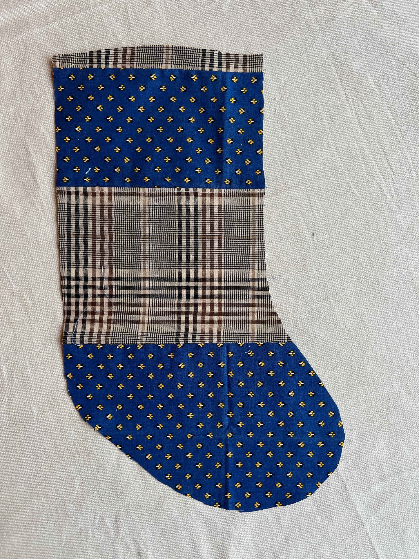 Made to order julesok i vintage tekstil - tilføj navn og motiv