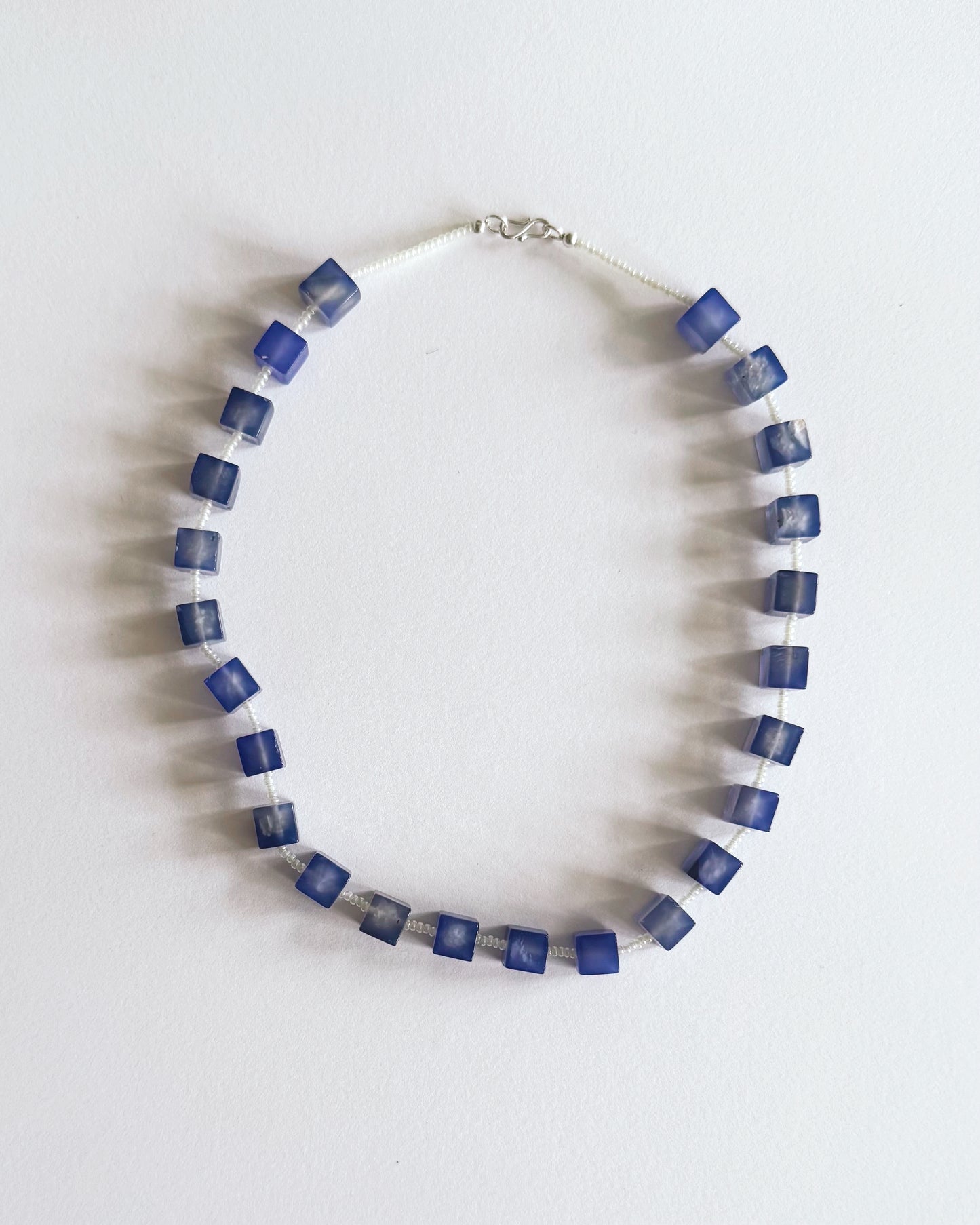 NECKLACE 37