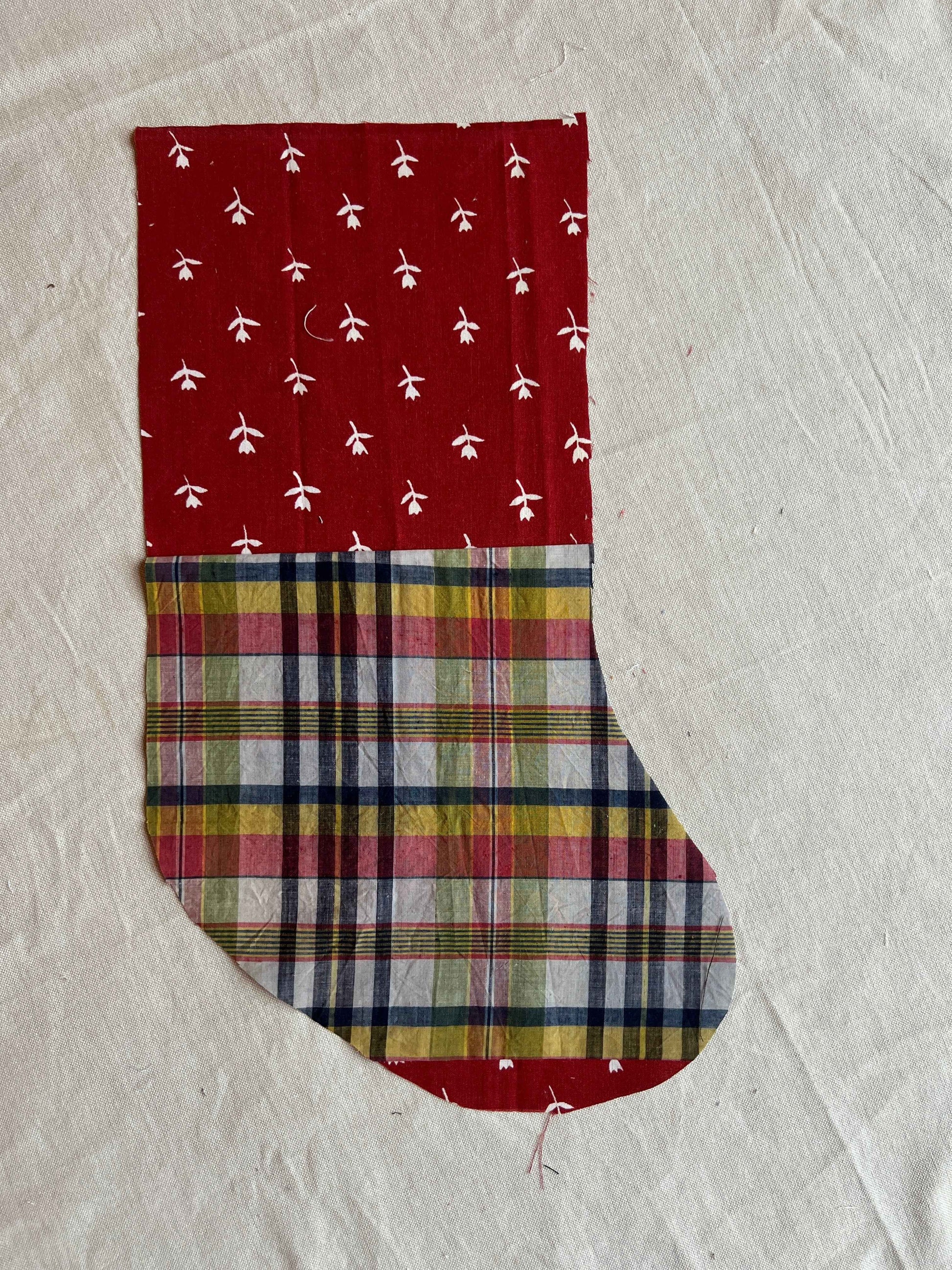 Made to order julesok i vintage tekstil - tilføj navn og motiv