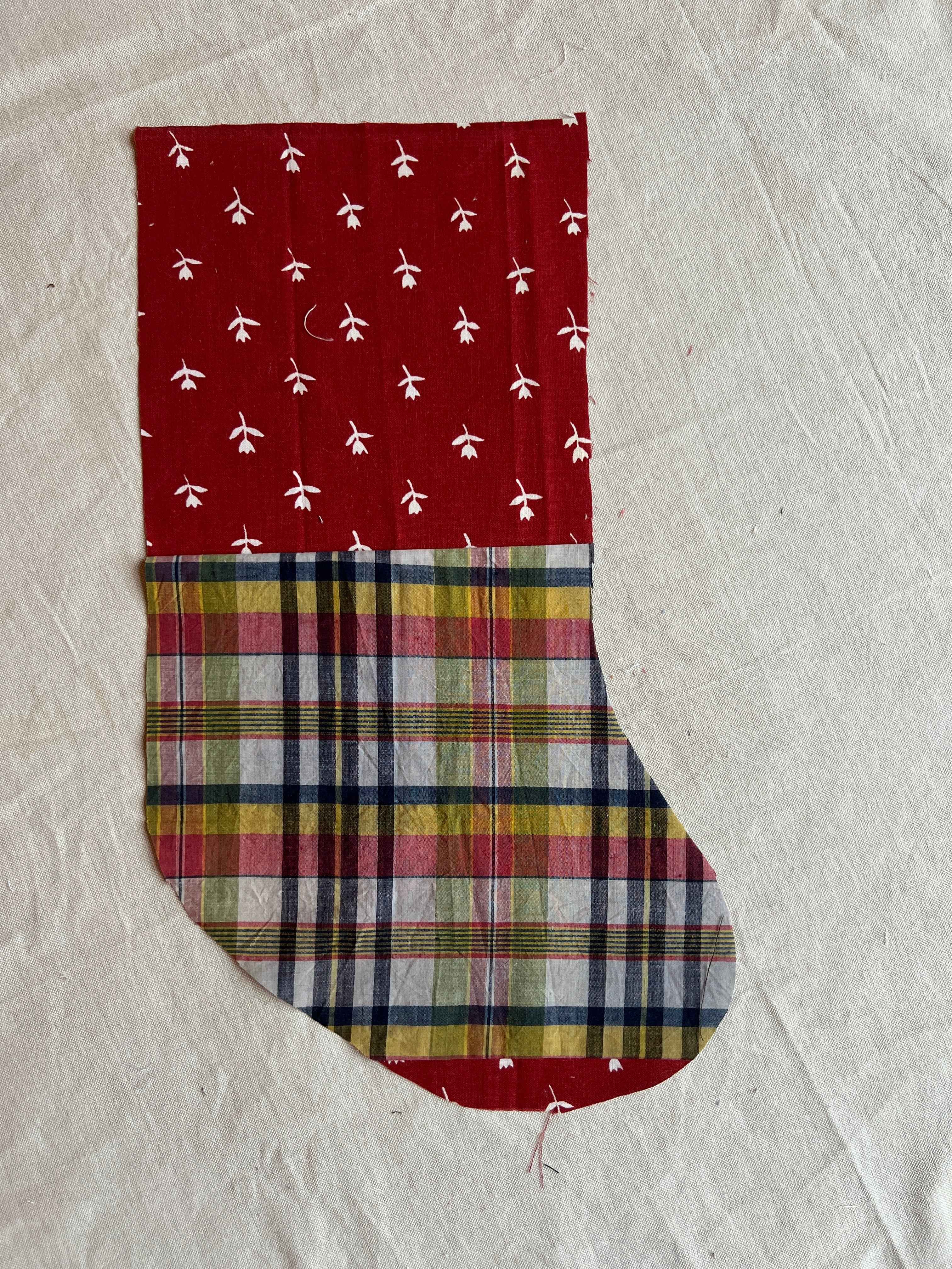 Made to order julesok i vintage tekstil - tilføj navn og motiv