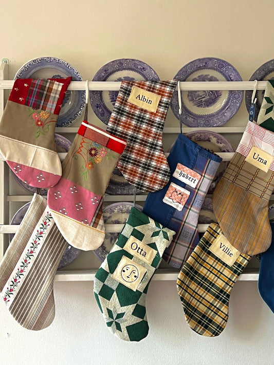 Made to order julesok i vintage tekstil - tilføj navn og motiv