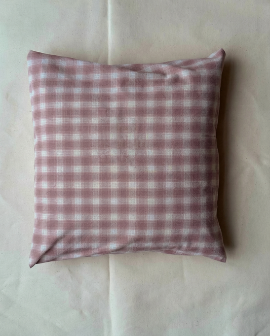 Pudebetræk med selvvalgt motiv broderet