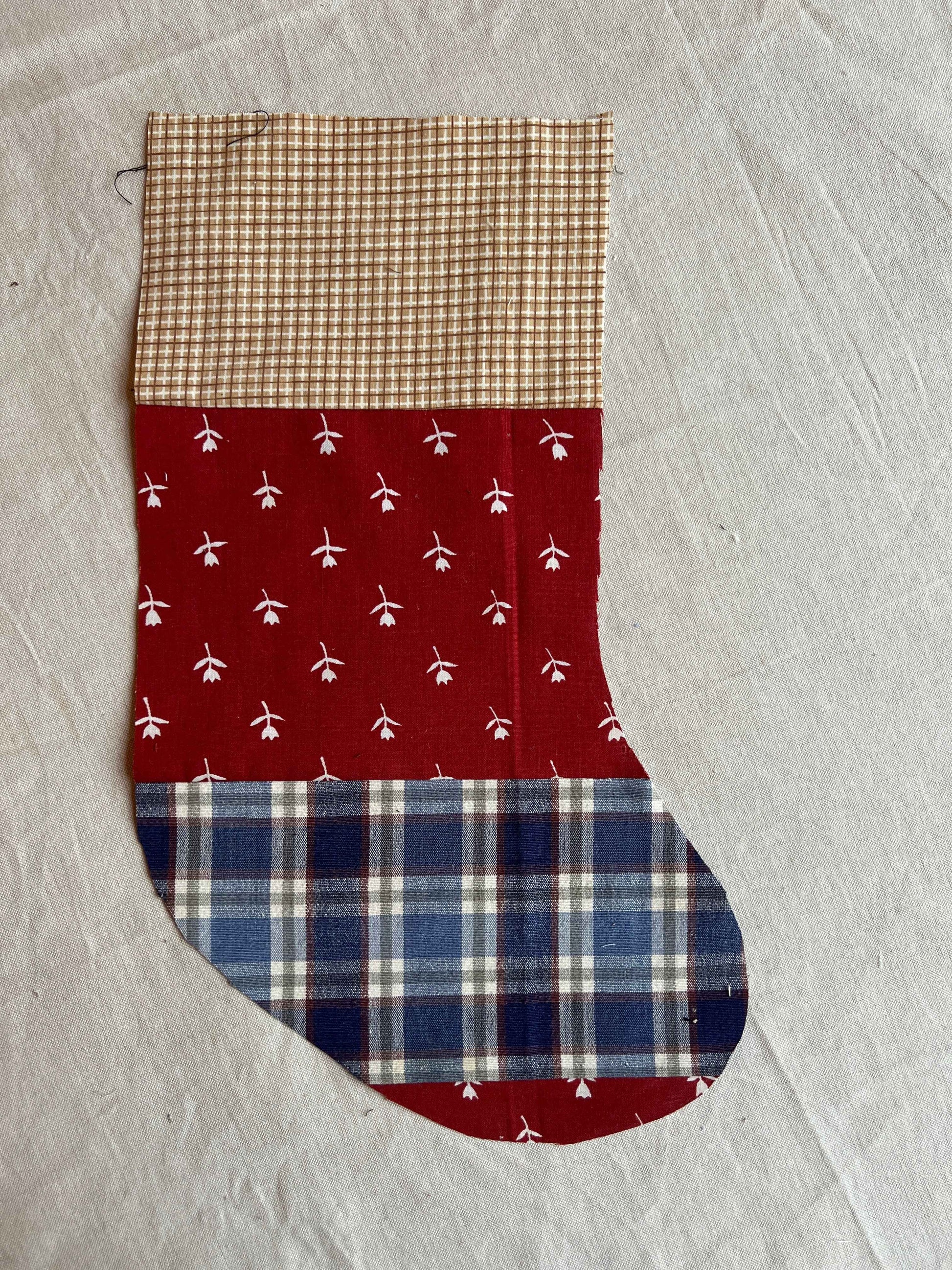 Made to order julesok i vintage tekstil - tilføj navn og motiv