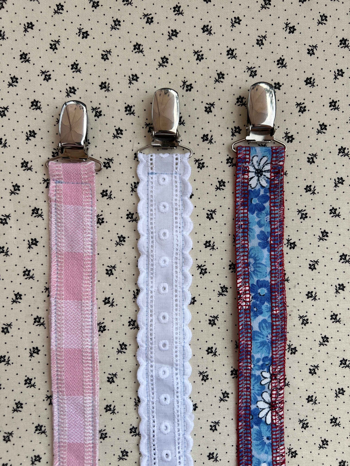 SUTTI BADUTTI – håndlavet suttesnor i vintage stof