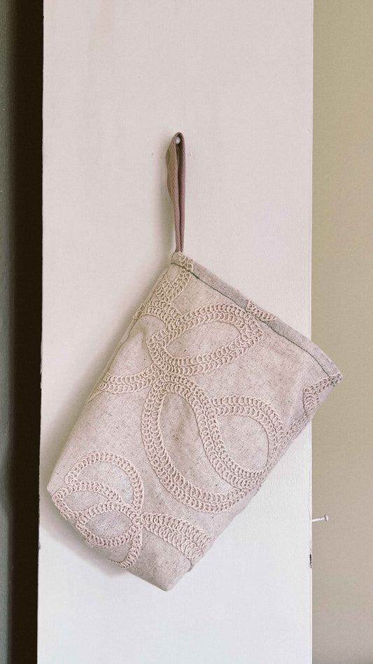 MOON POUCH #30
