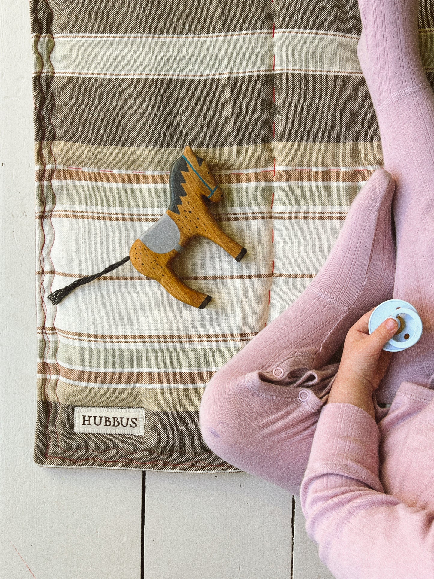 Hand-quilted baby mat - 68x60cm