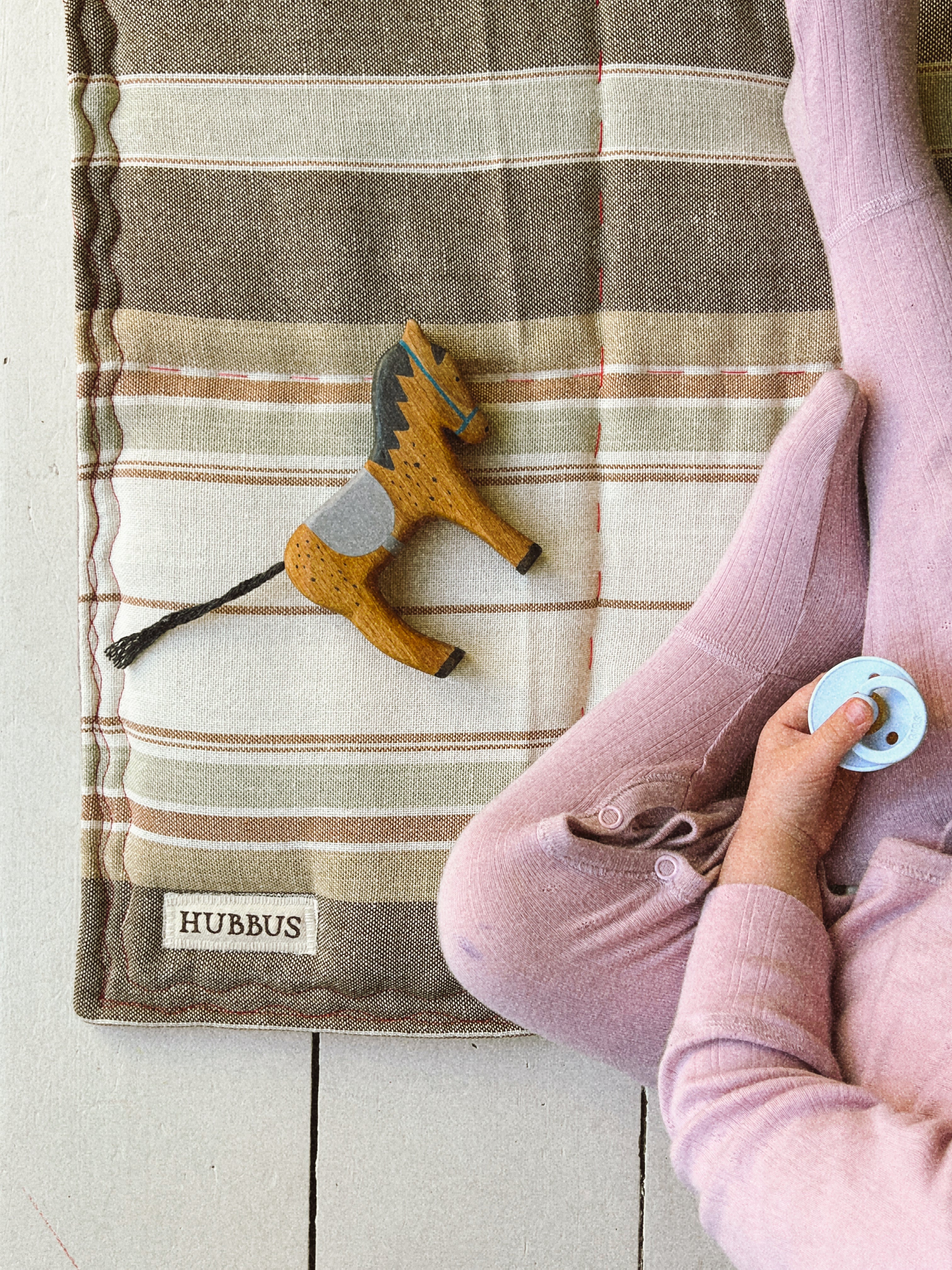 Hand-quilted baby mat - 68x60cm