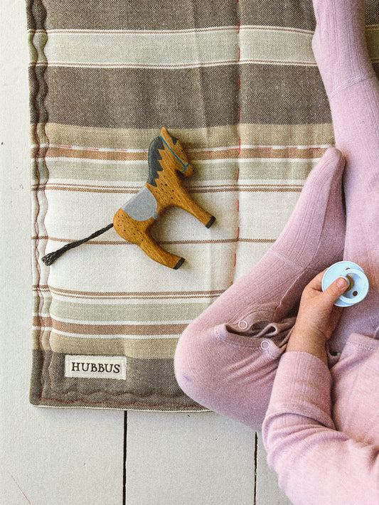 Hand-quilted baby mat - 68x60cm