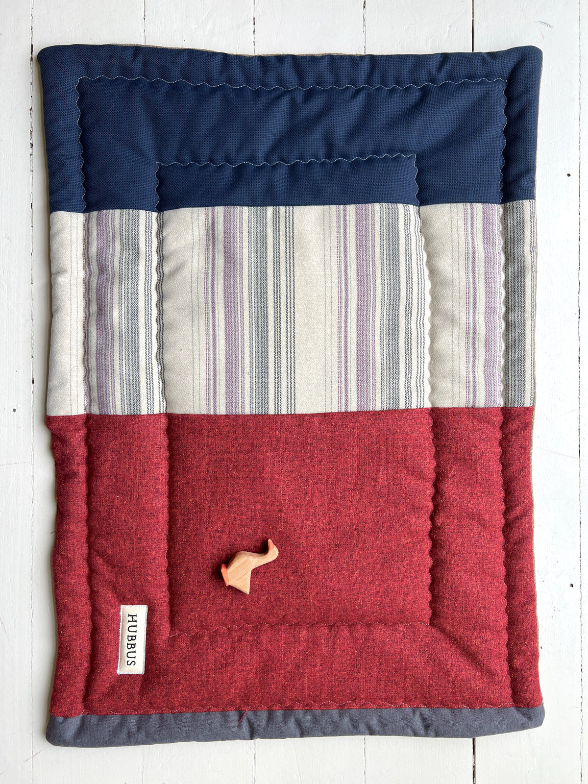 Quilted baby playmat
