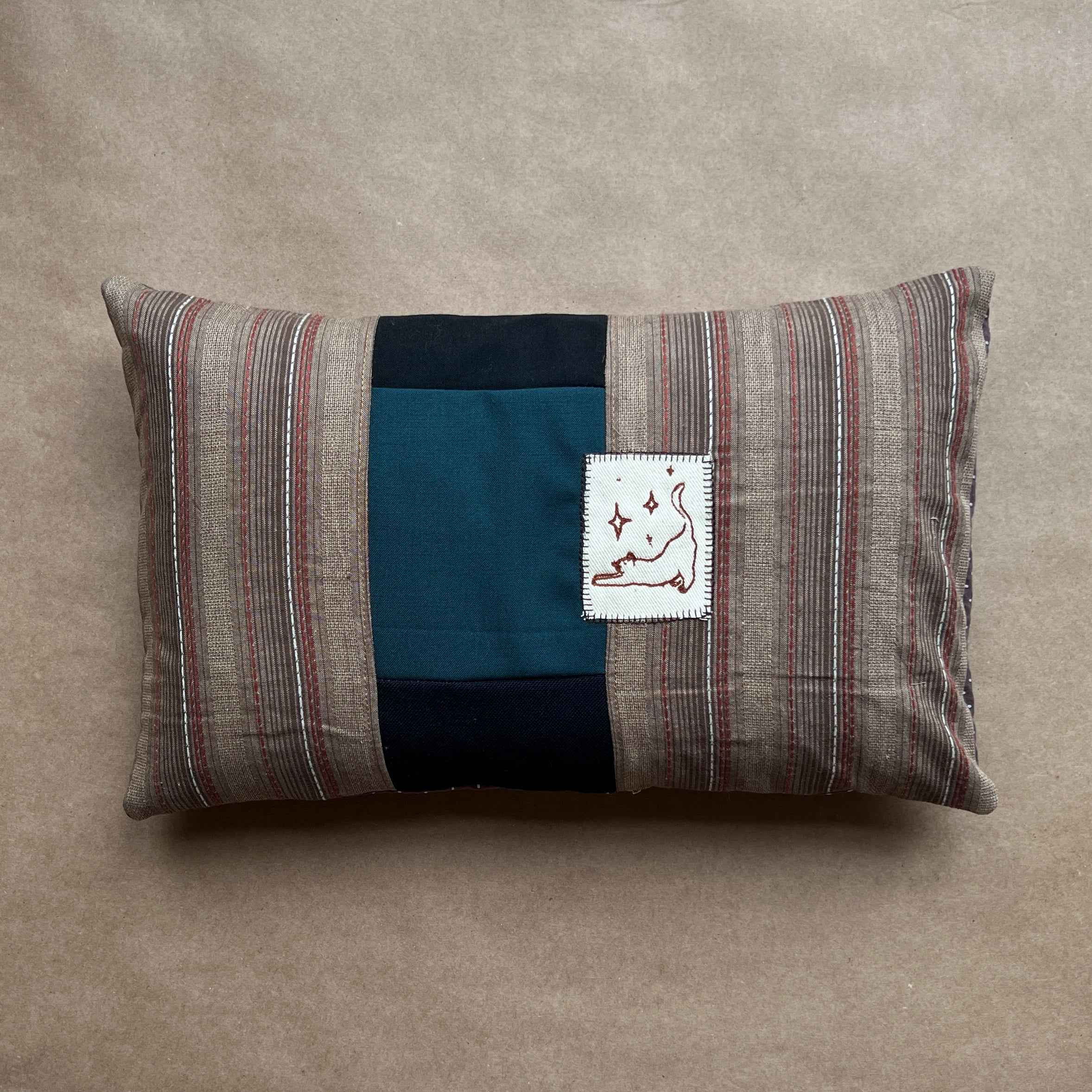 STORY PILLOW — 6