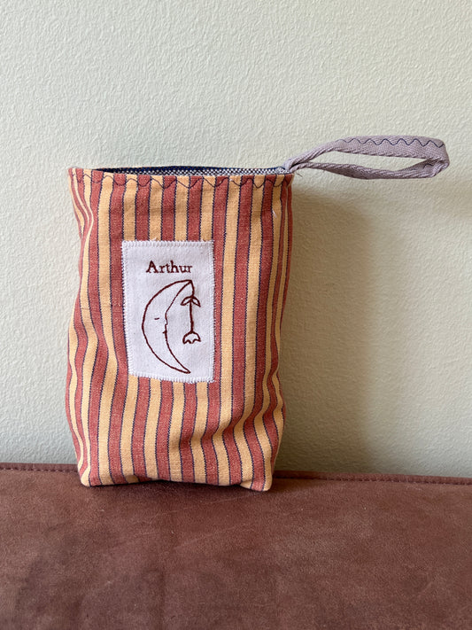 MOON POCKET #11 - add name and/or motif