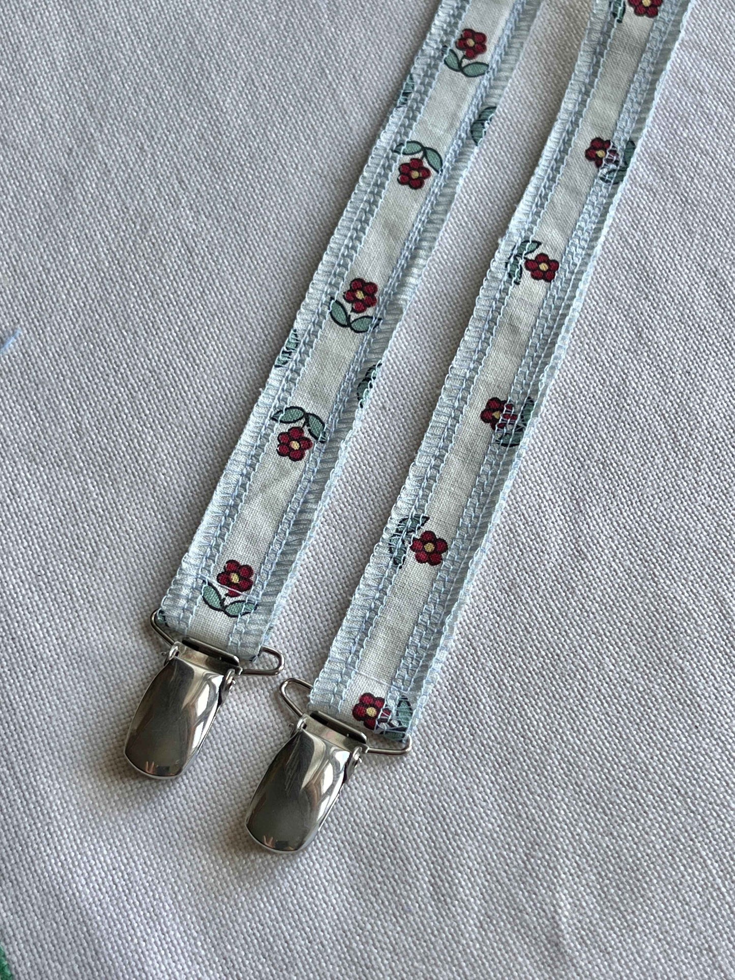 SUTTI BADUTTI – håndlavet suttesnor i vintage stof