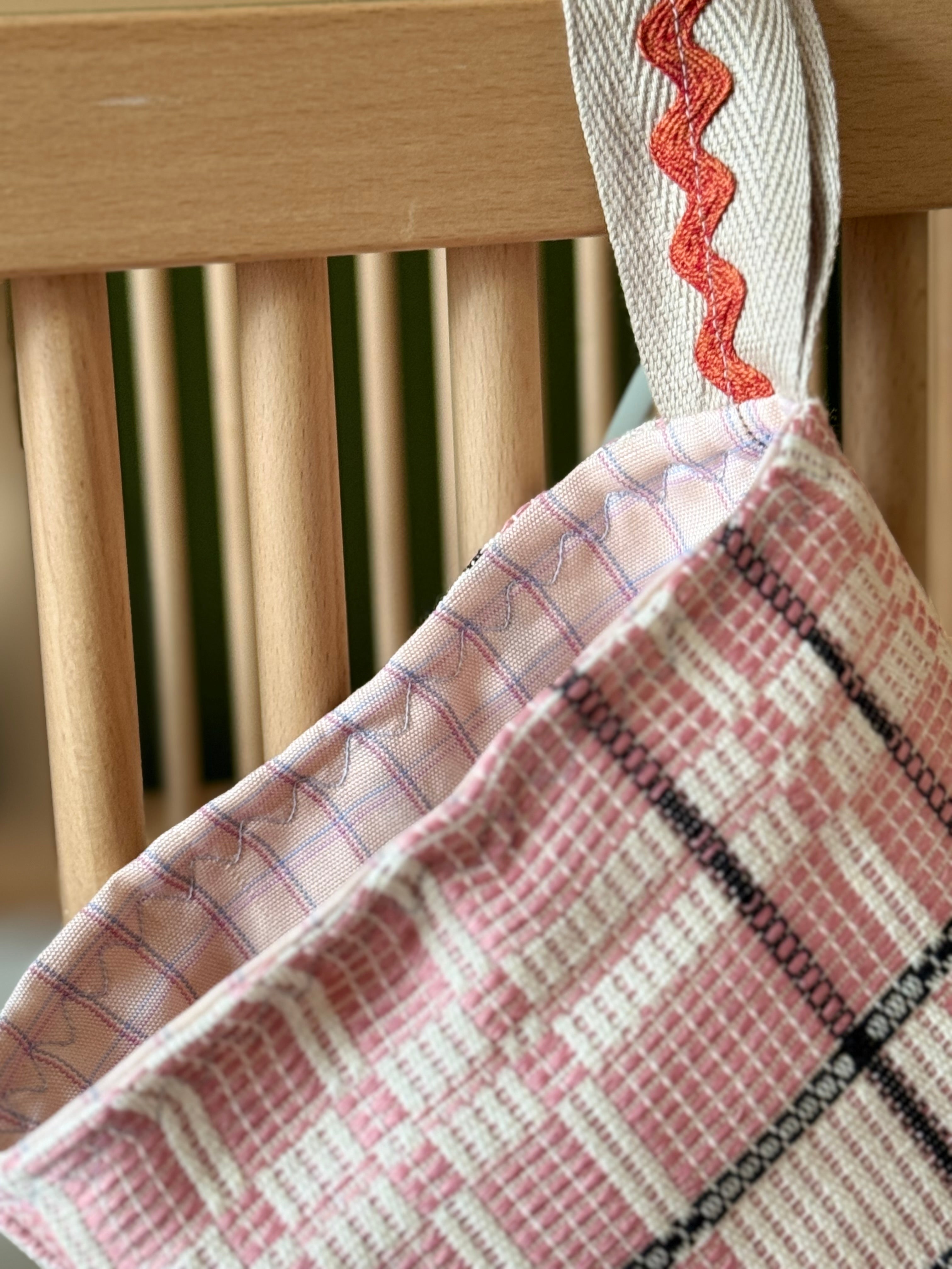 Moon Pocket