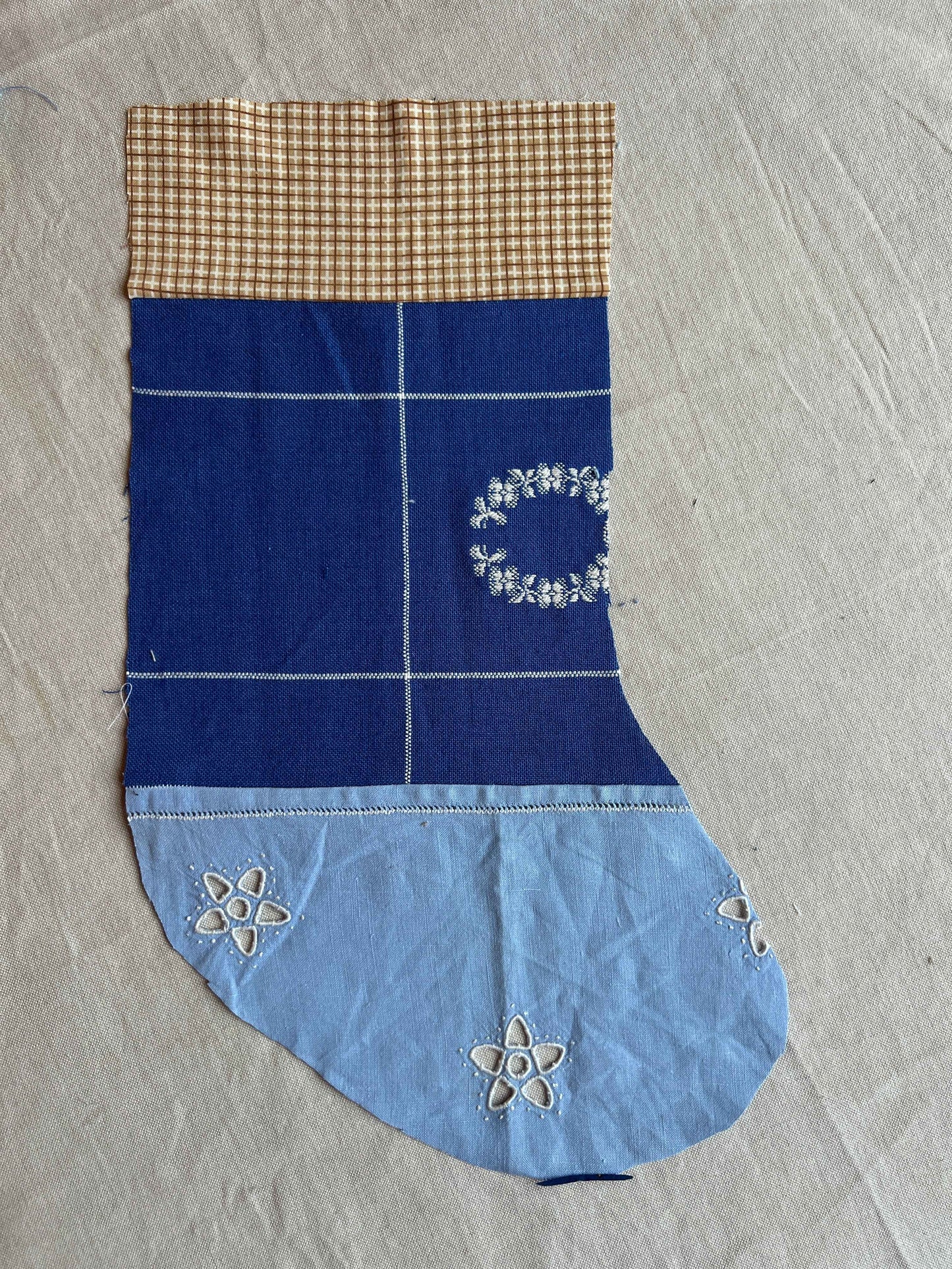 Made to order julesok i vintage tekstil - tilføj navn og motiv