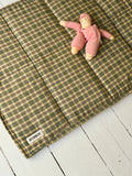 Hand-quilted baby mat - 88x65cm