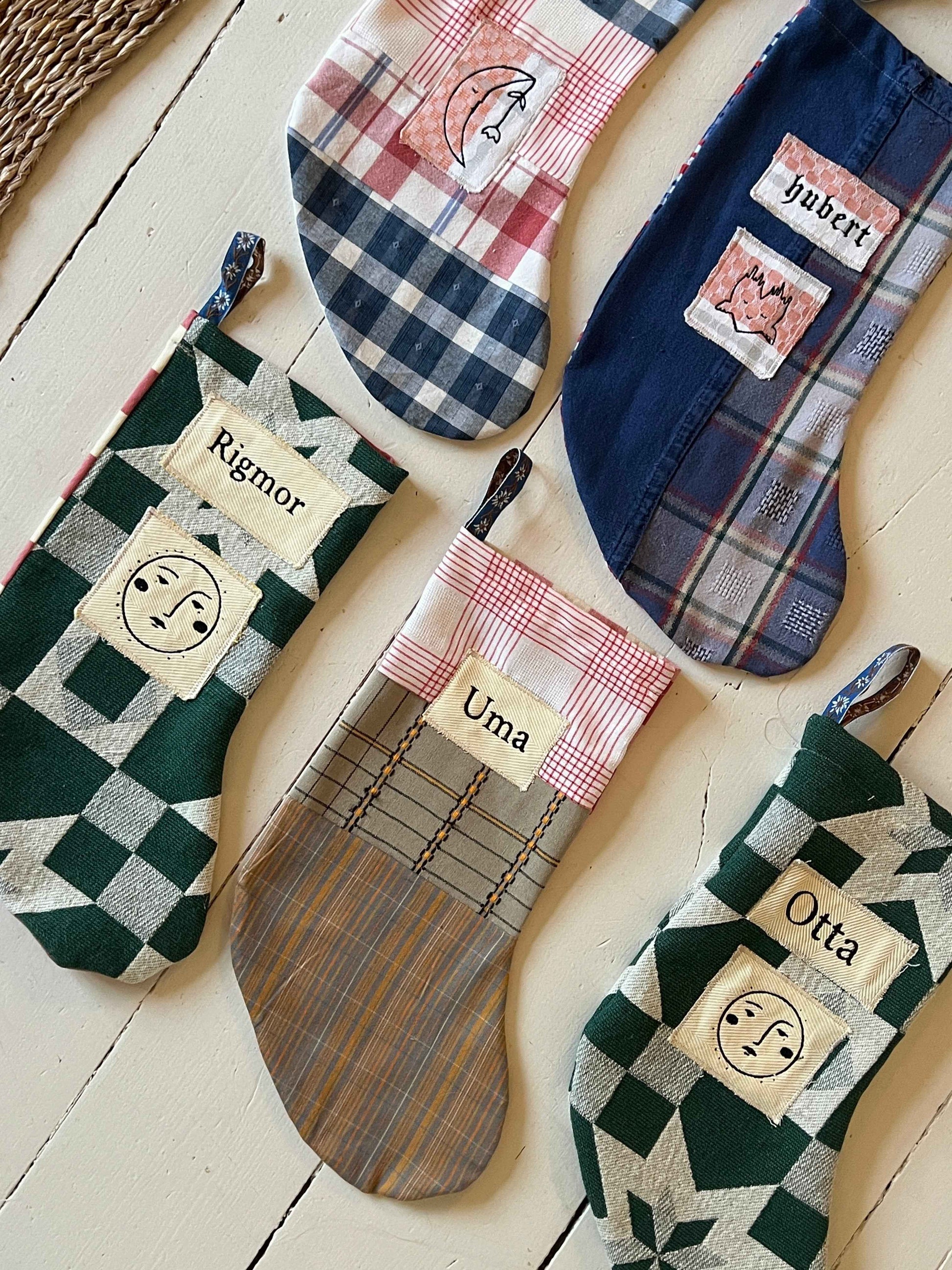 Made to order julesok i vintage tekstil - tilføj navn og motiv