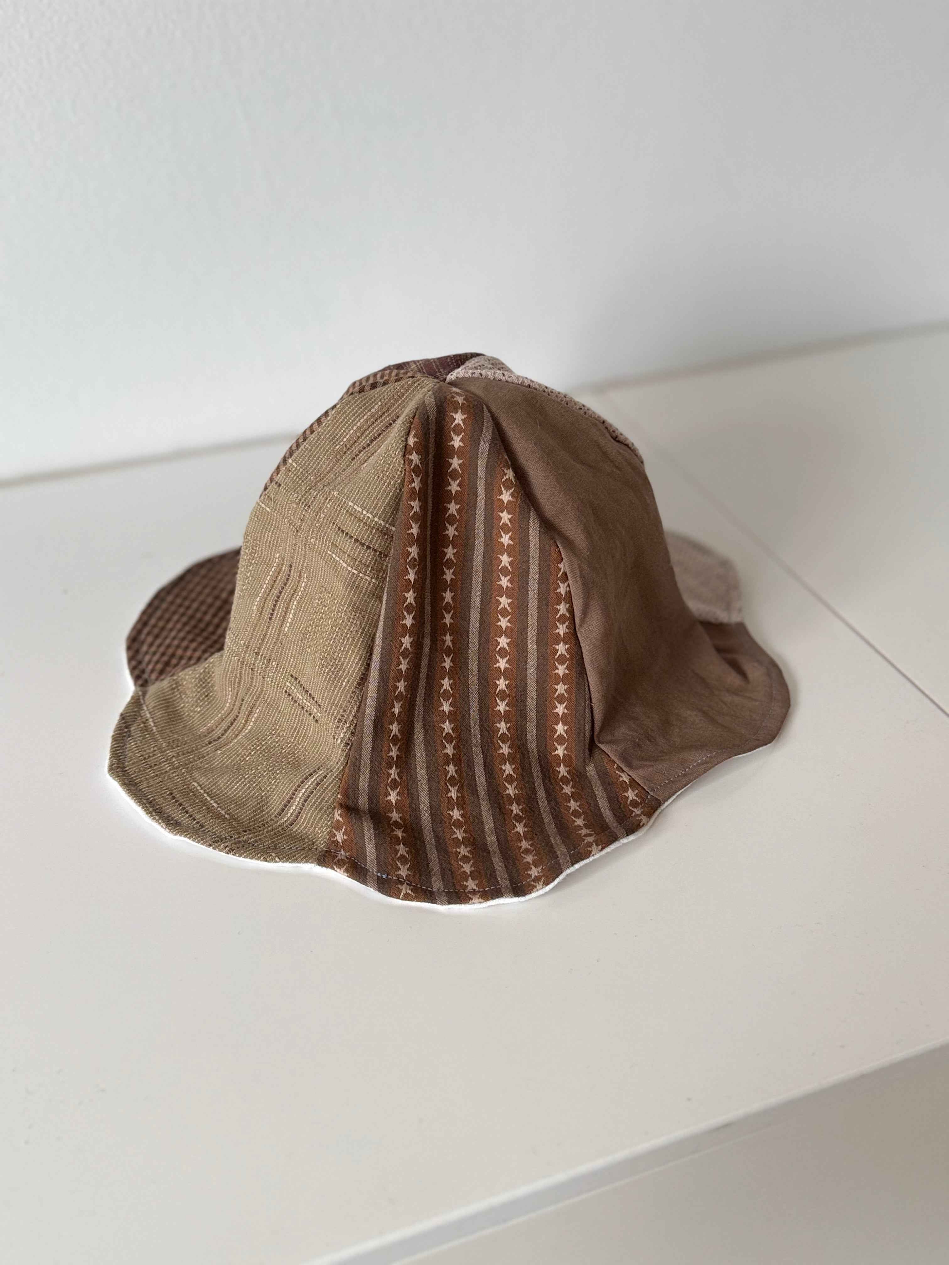 SMØRBLOMST sommerhat