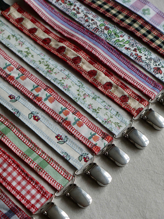 SUTTI BADUTTI – håndlavet suttesnor i vintage stof